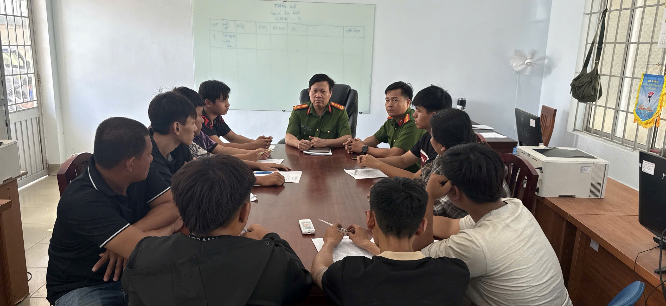 Công an phường Bắc Cam Ranh tăng cường tuyên truyền, giáo dục pháp luật cho thanh thiếu niên