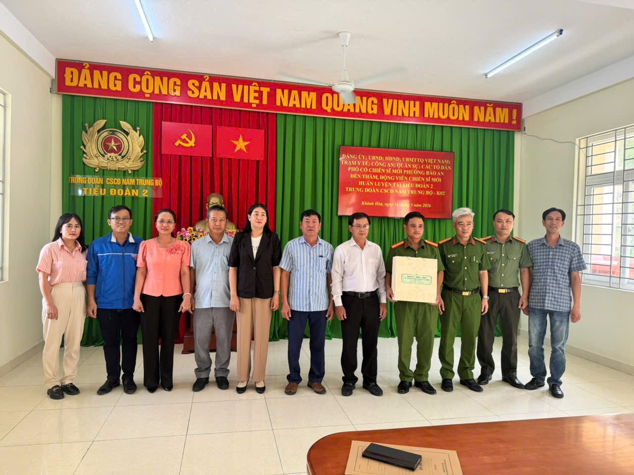 Đảng uỷ - UBND - Uỷ ban MTTQ Việt Nam và Công an phường Bảo An tổ chức thăm chiến sỹ nghĩa vụ CAND