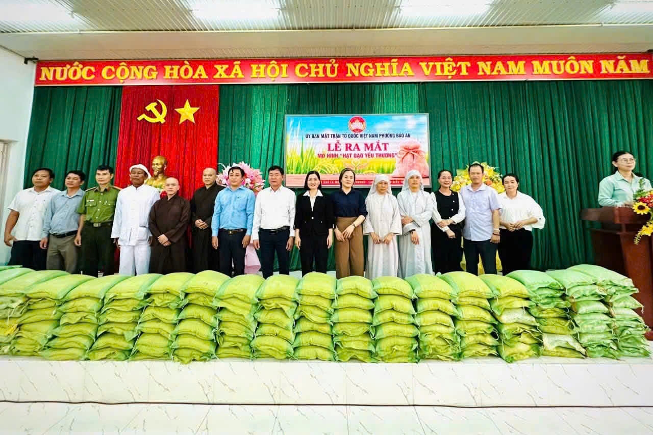 Công an phường Bảo An tham dự lễ ra mắt mô hình 