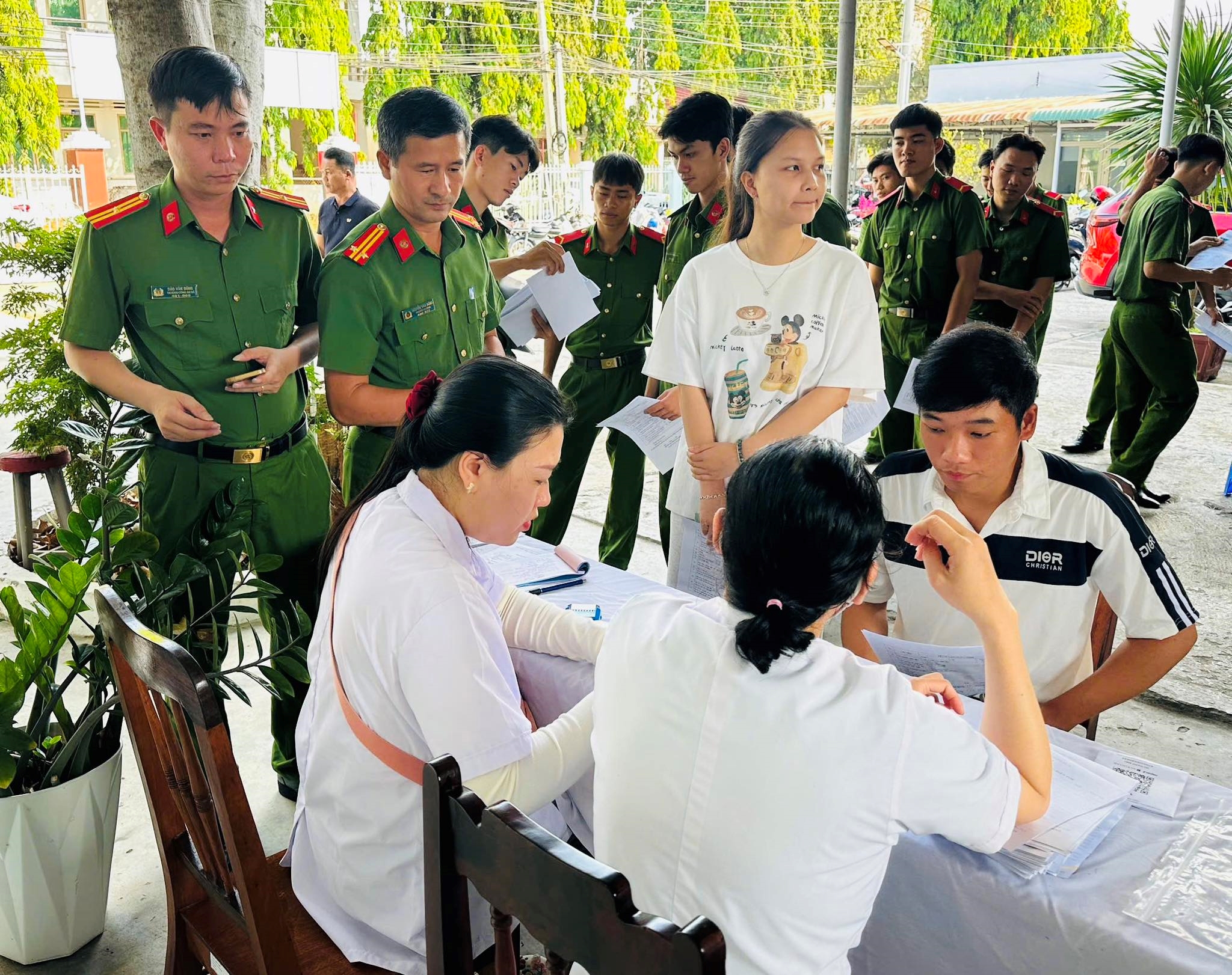 Công an phường Bảo An phối hợp khám sức khỏe tuyển sinh CAND năm 2026