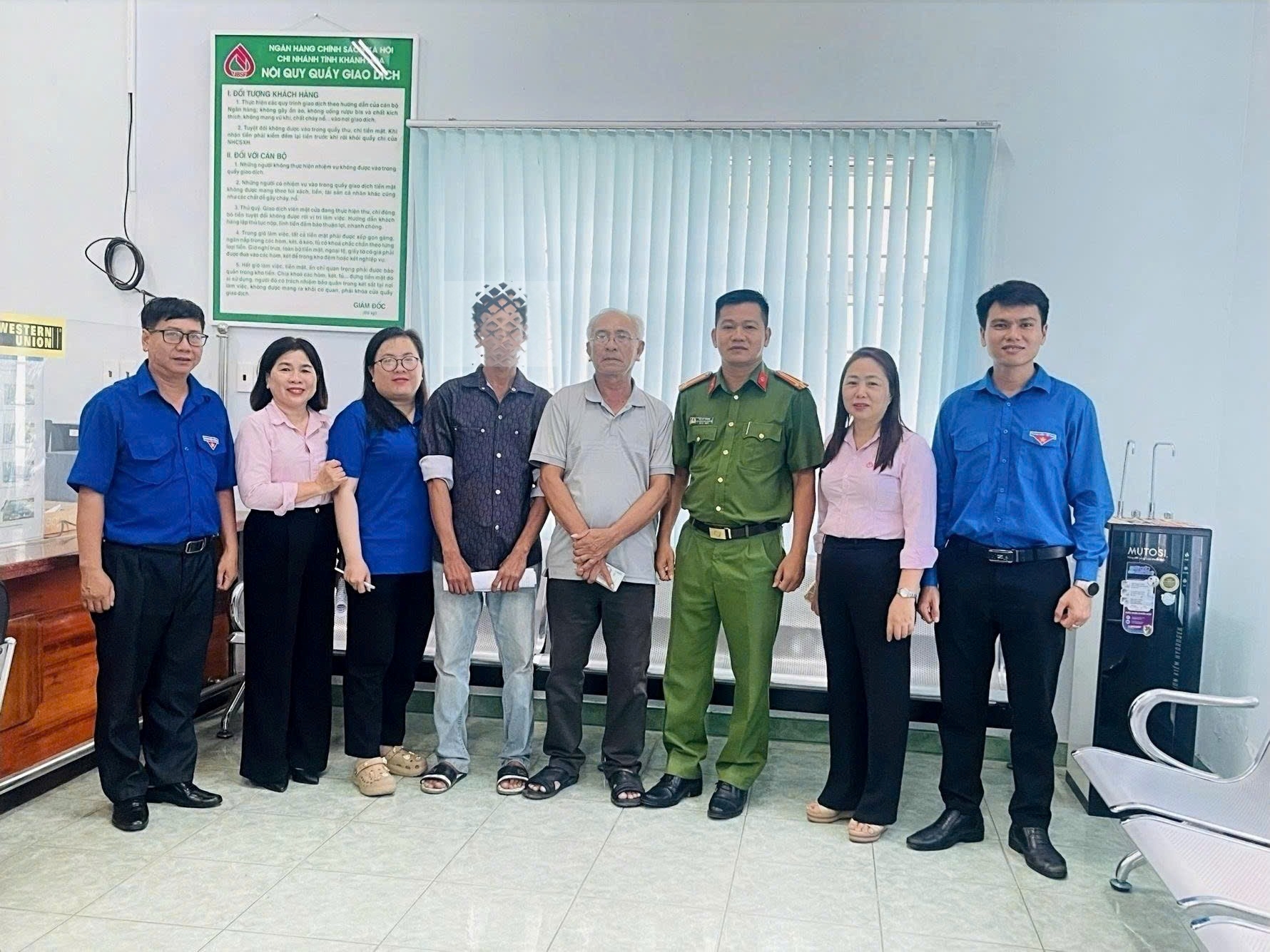 Công an phường Cam Ranh phối hợp hỗ trợ người sau cai nghiện tái hòa nhập cộng đồng