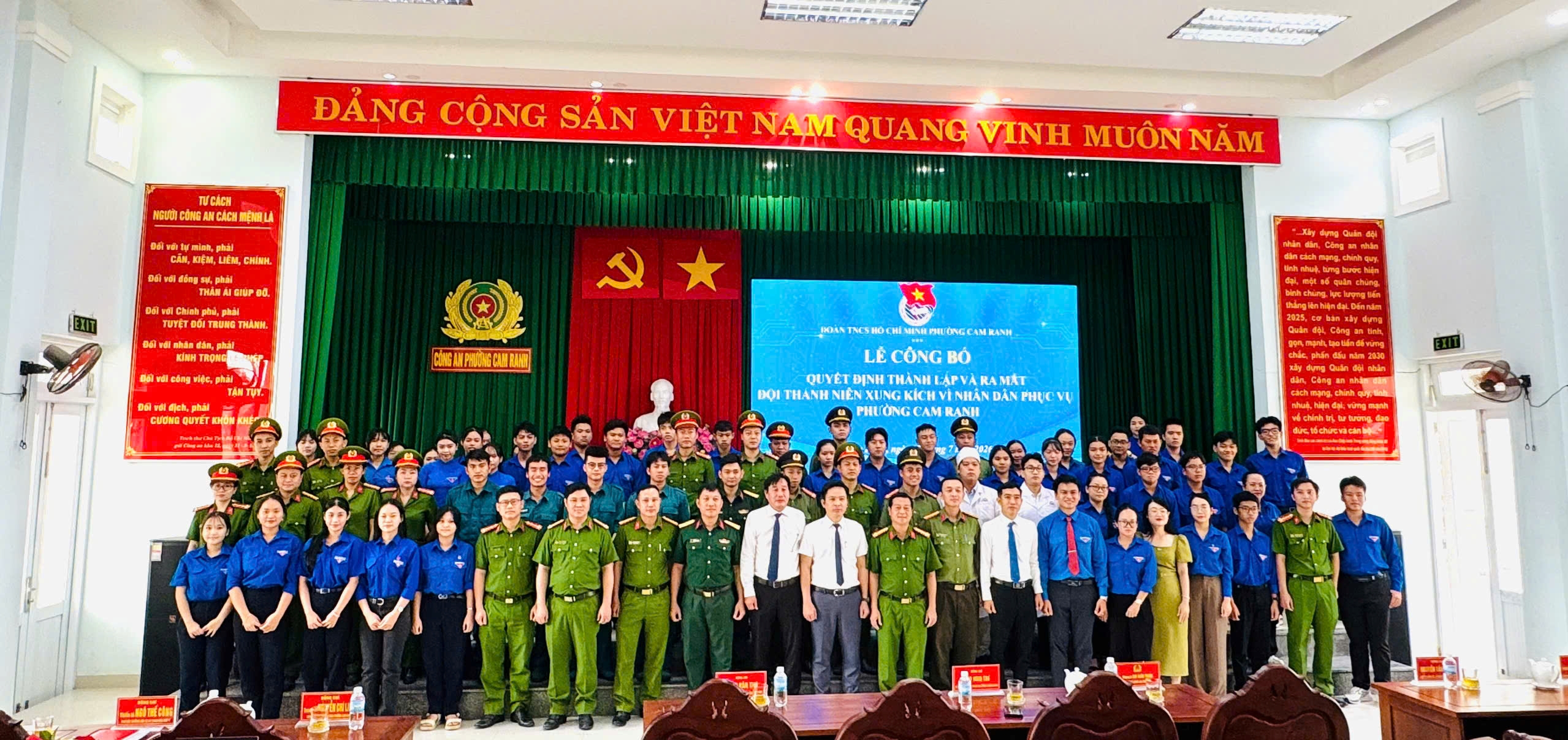 Phường Cam Ranh tổ chức lễ ra mắt “Đội Thanh niên xung kích vì Nhân dân phục vụ”