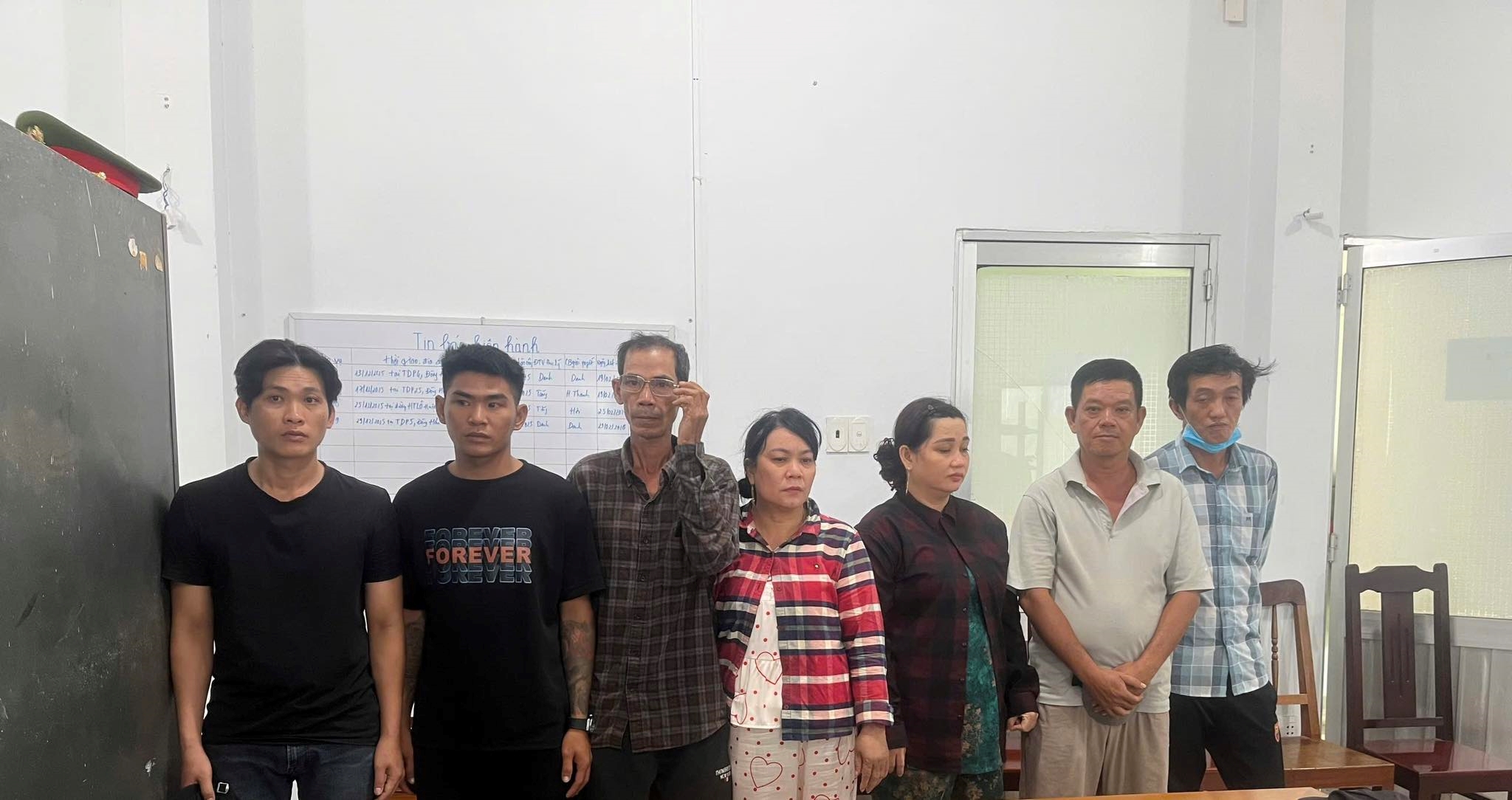 Công an phường Đông Hải phát hiện nhóm đối tượng đánh bạc bằng hình thức xóc bầu cua