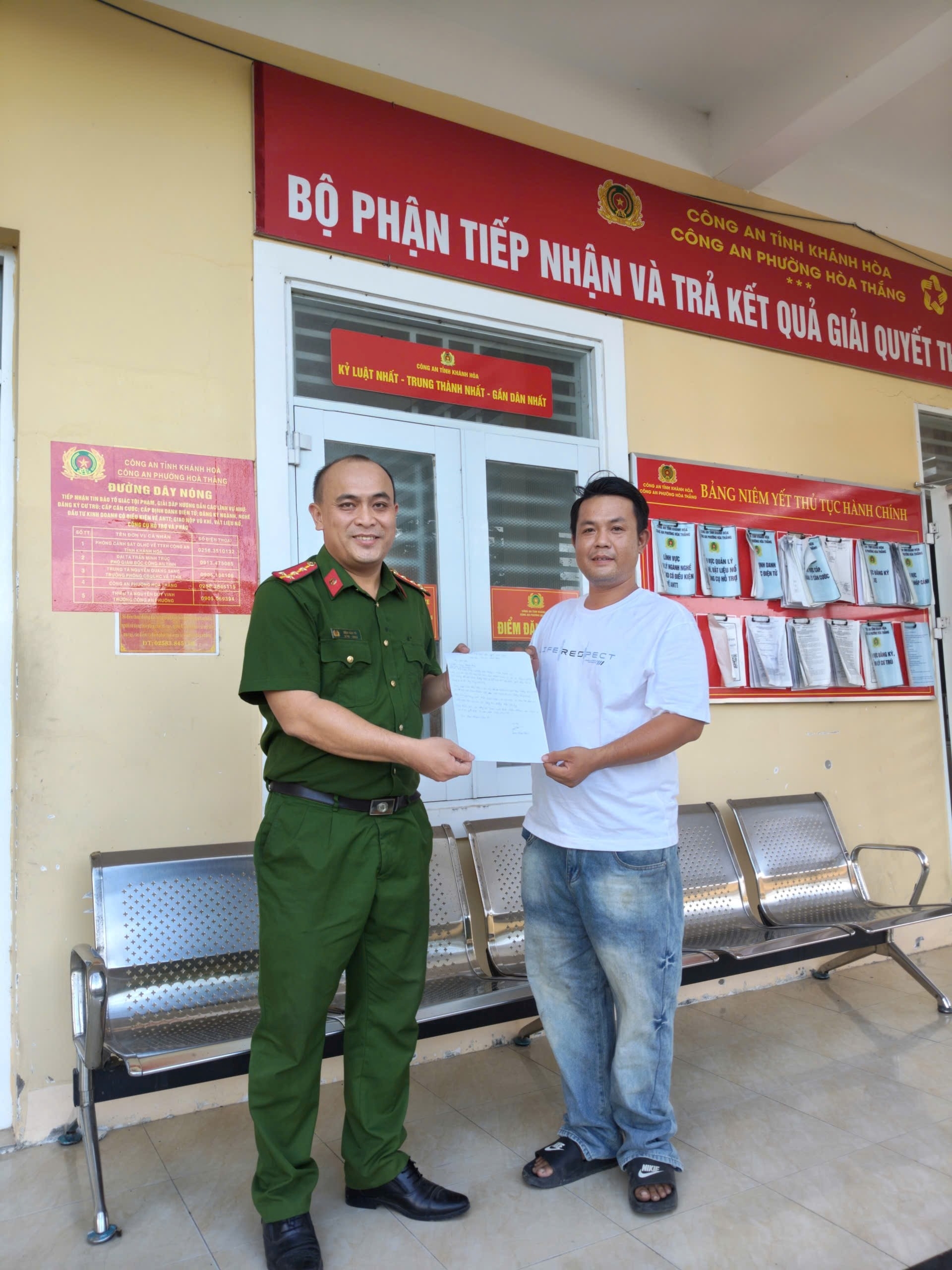 Công an phường Hòa Thắng tận tụy vì nhân dân phục vụ, lan tỏa phong trào thi đua 