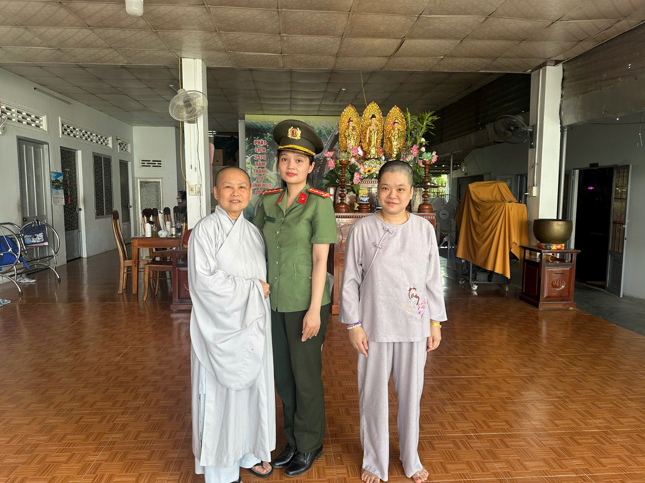 Công an phường Nam Nha Trang tổ chức tuyên truyền về Thông báo tuyển sinh Trường Văn hóa CAND V năm học 2026 - 2027