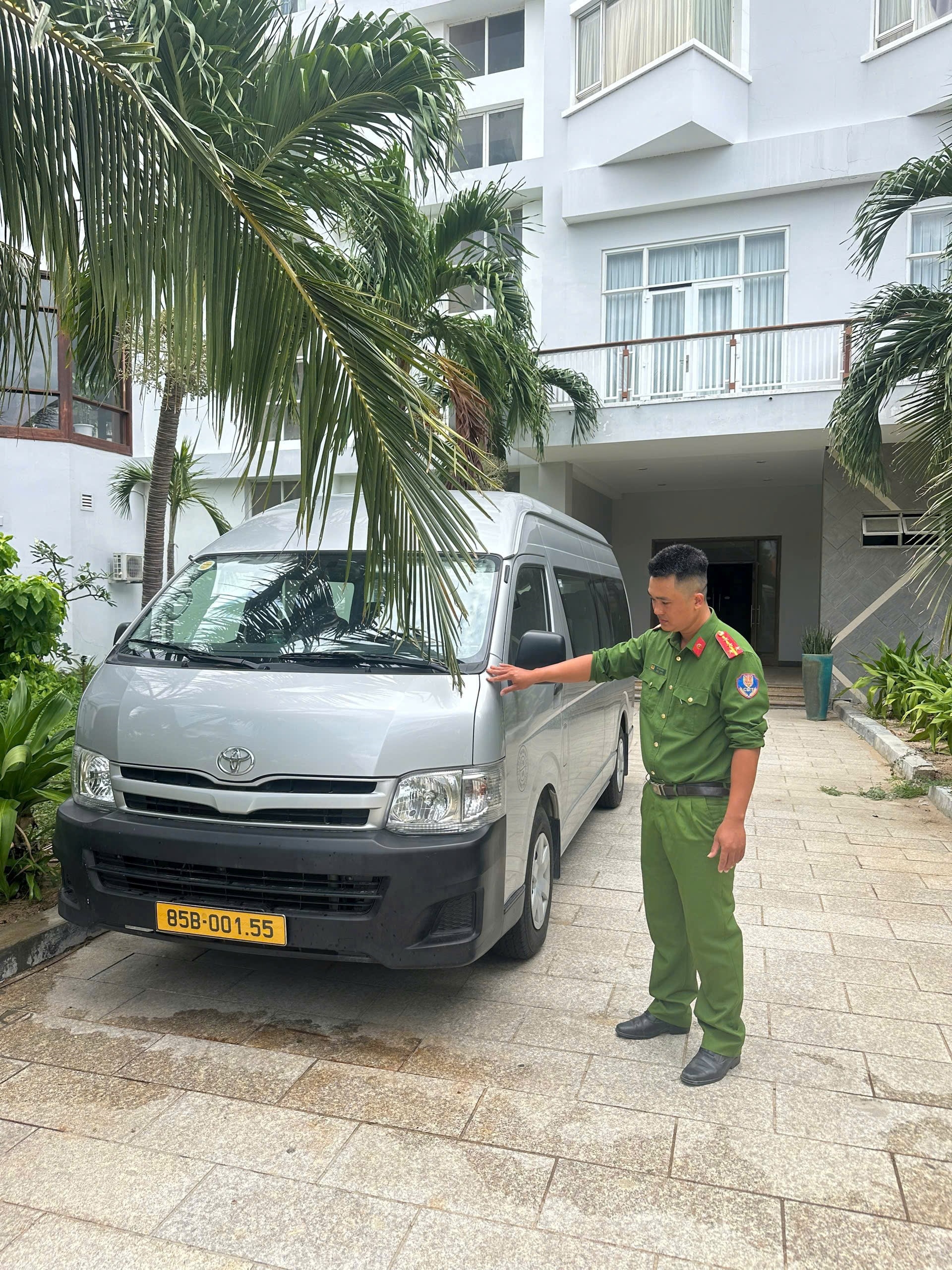 Công an phường Ninh Chử thực hiện hiệu quả cao điểm 100 ngày làm sạch dữ liệu đăng ký, quản lý phương tiện