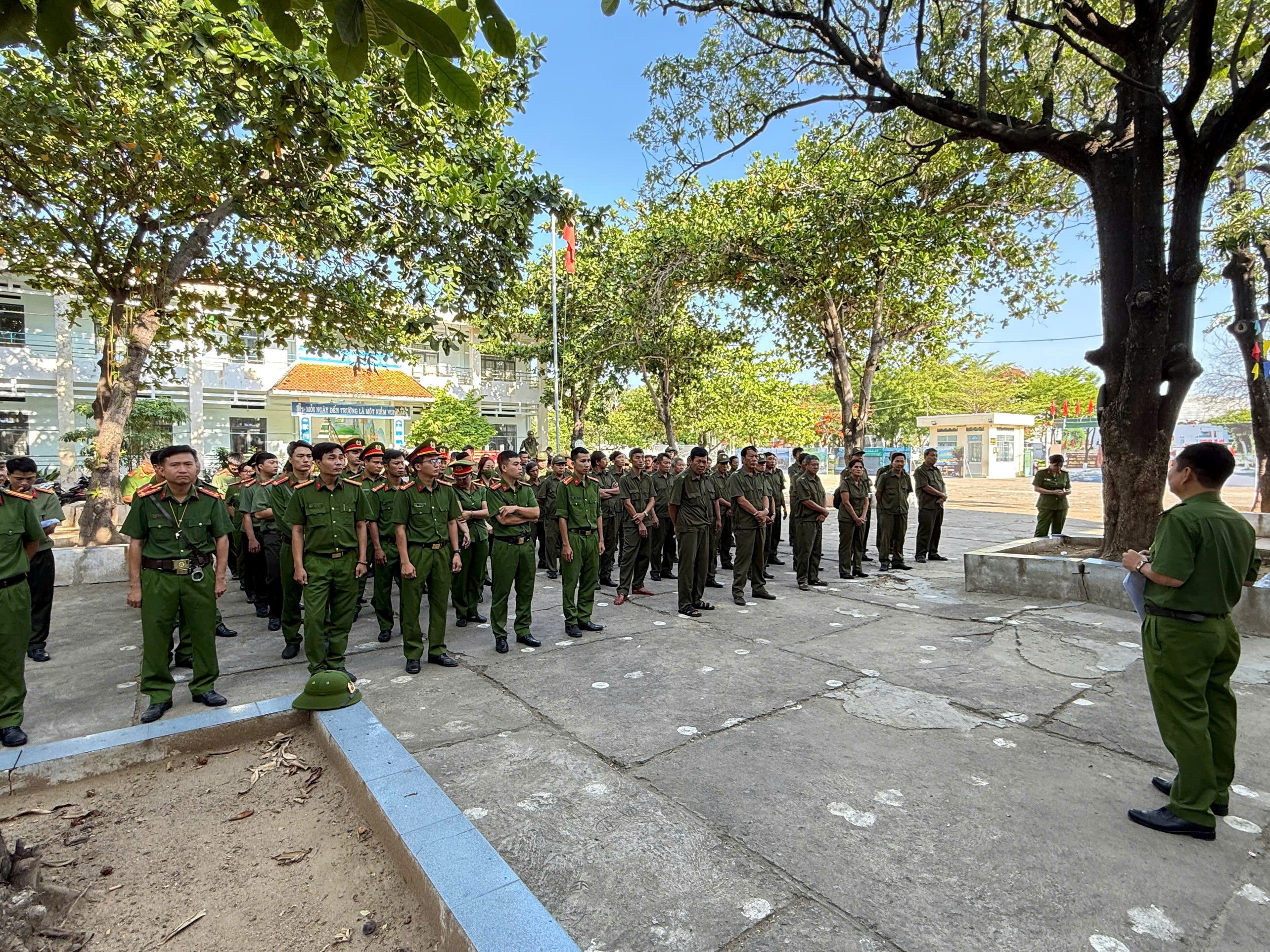Công an phường Phan Rang triển khai kế hoạch đảm bảo an ninh trật tự và tham gia diễn tập tác chiến trong khu vực phòng thủ kết hợp phòng thủ dân sự năm 2026