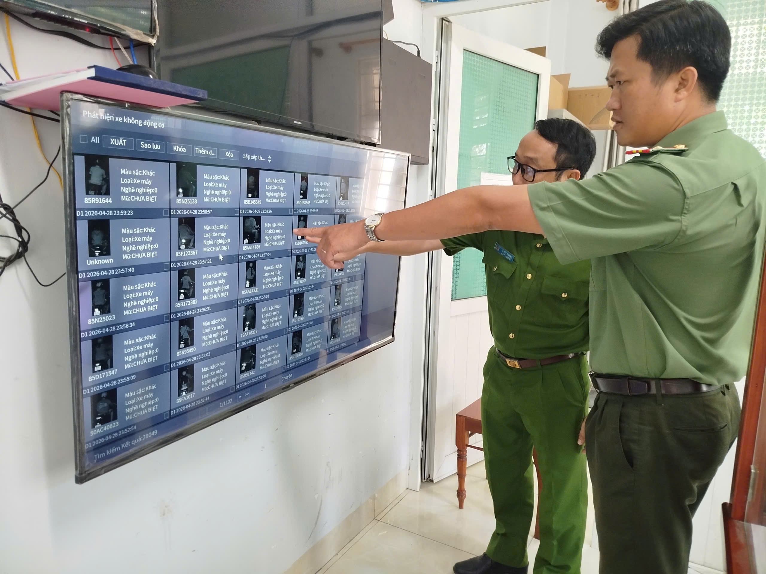Công an phường Phan Rang triển khai thực hiện mô hình camera tích hợp trí tuệ nhân tạo