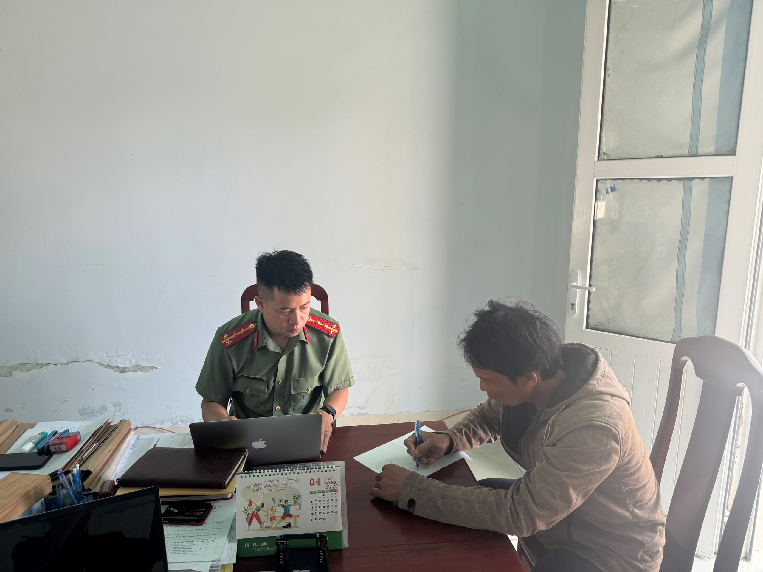 Công an xã Anh Dũng xử lý trường hợp chia sẻ thông tin sai sự thật