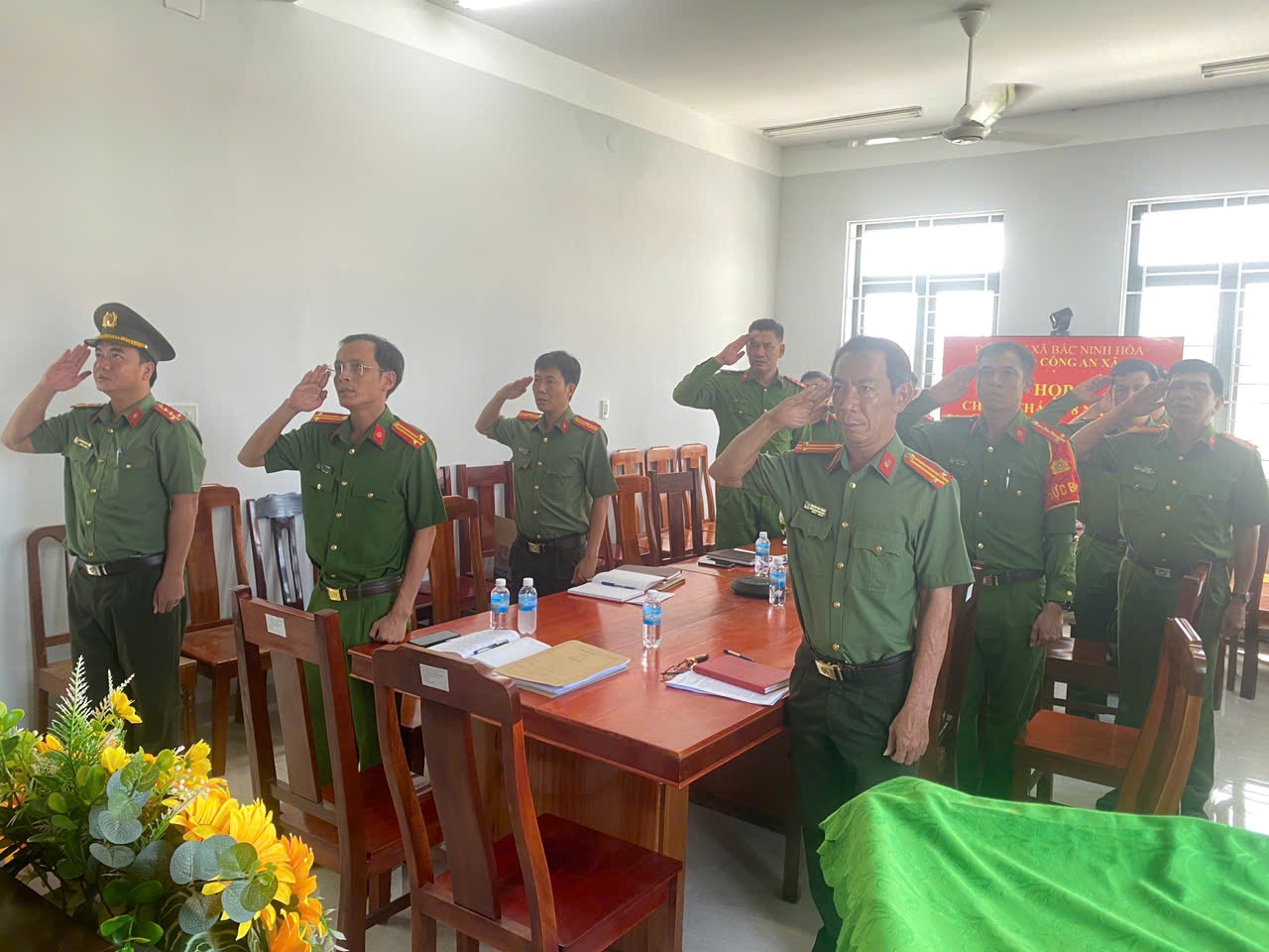 Chi bộ Công an xã Bắc Ninh Hoà tổ chức sinh hoạt chi bộ định kỳ tháng 8 năm 2026