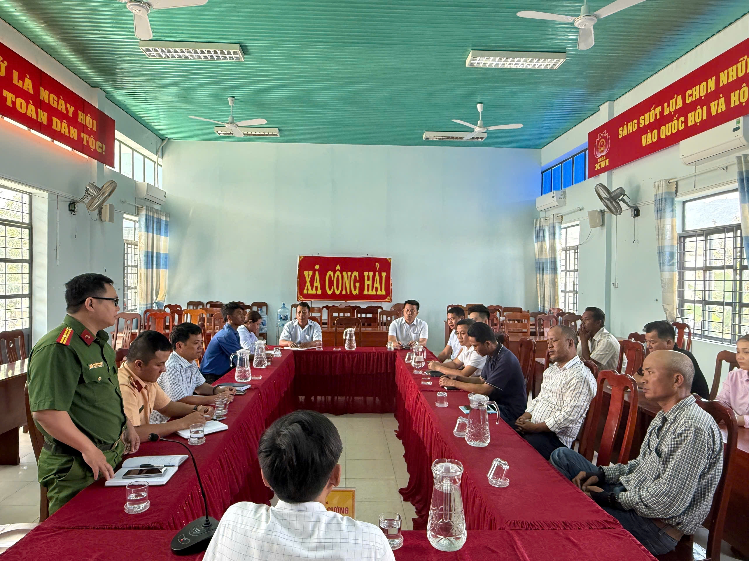 Xã Công Hải: Tăng cường làm việc với các doanh nghiệp khai thác đá