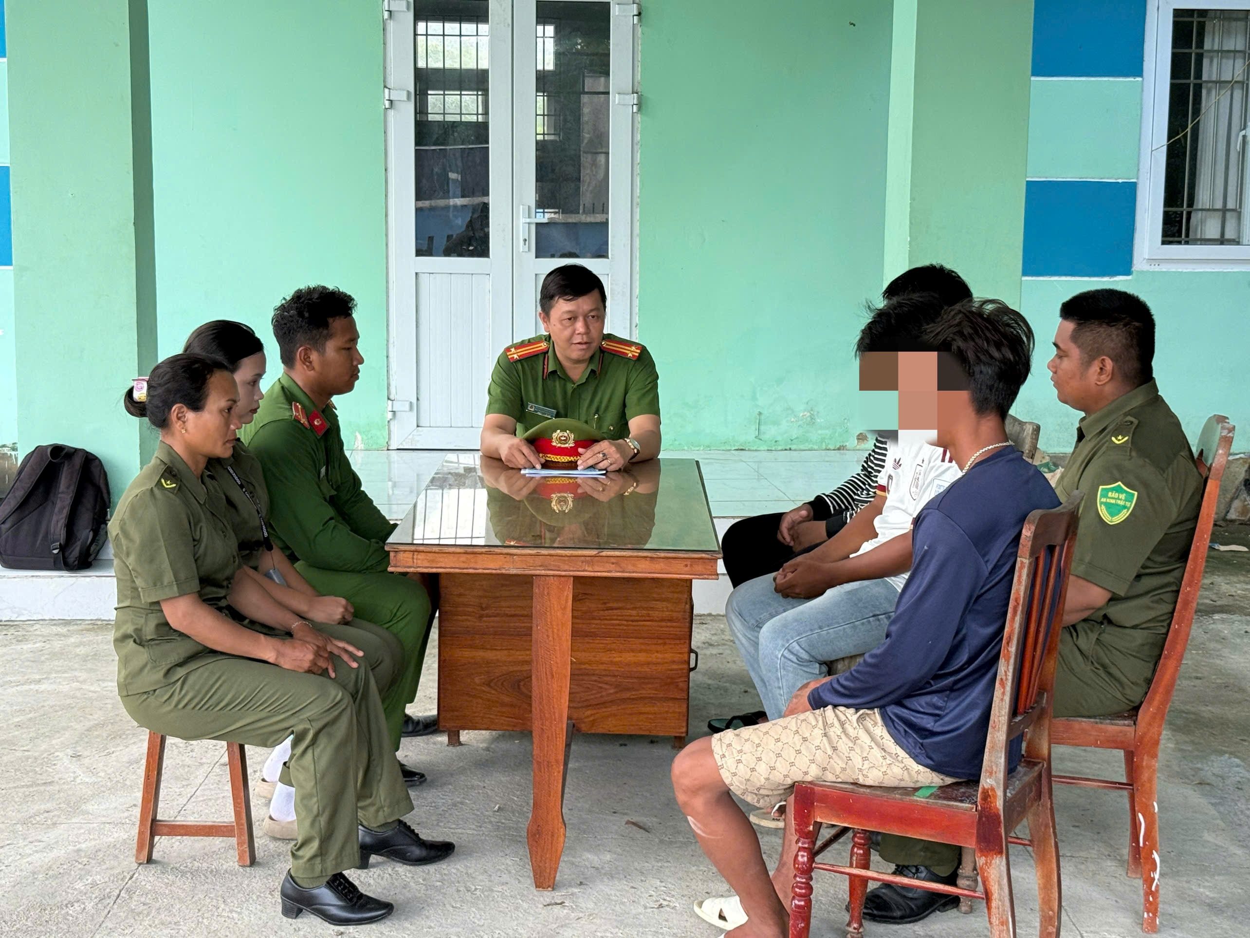 Công an xã Công Hải gắn công tác quản lý người chấp hành án tại cộng đồng với mô hình “Trạm Hy vọng”