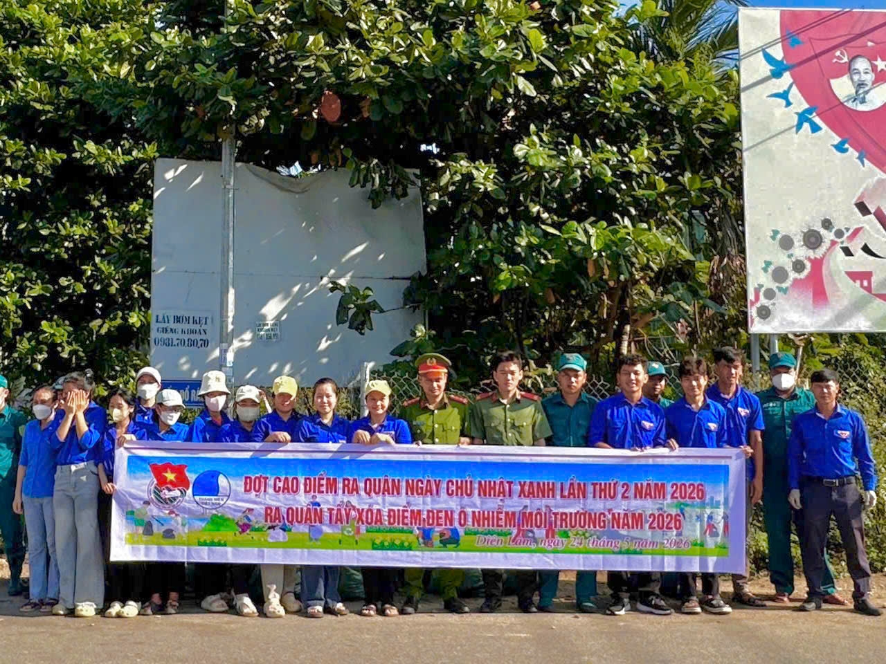 Tuổi trẻ Công an xã Diên Lâm xung kích, tình nguyện trong “Ngày chủ nhật xanh” lần thứ II năm 2026