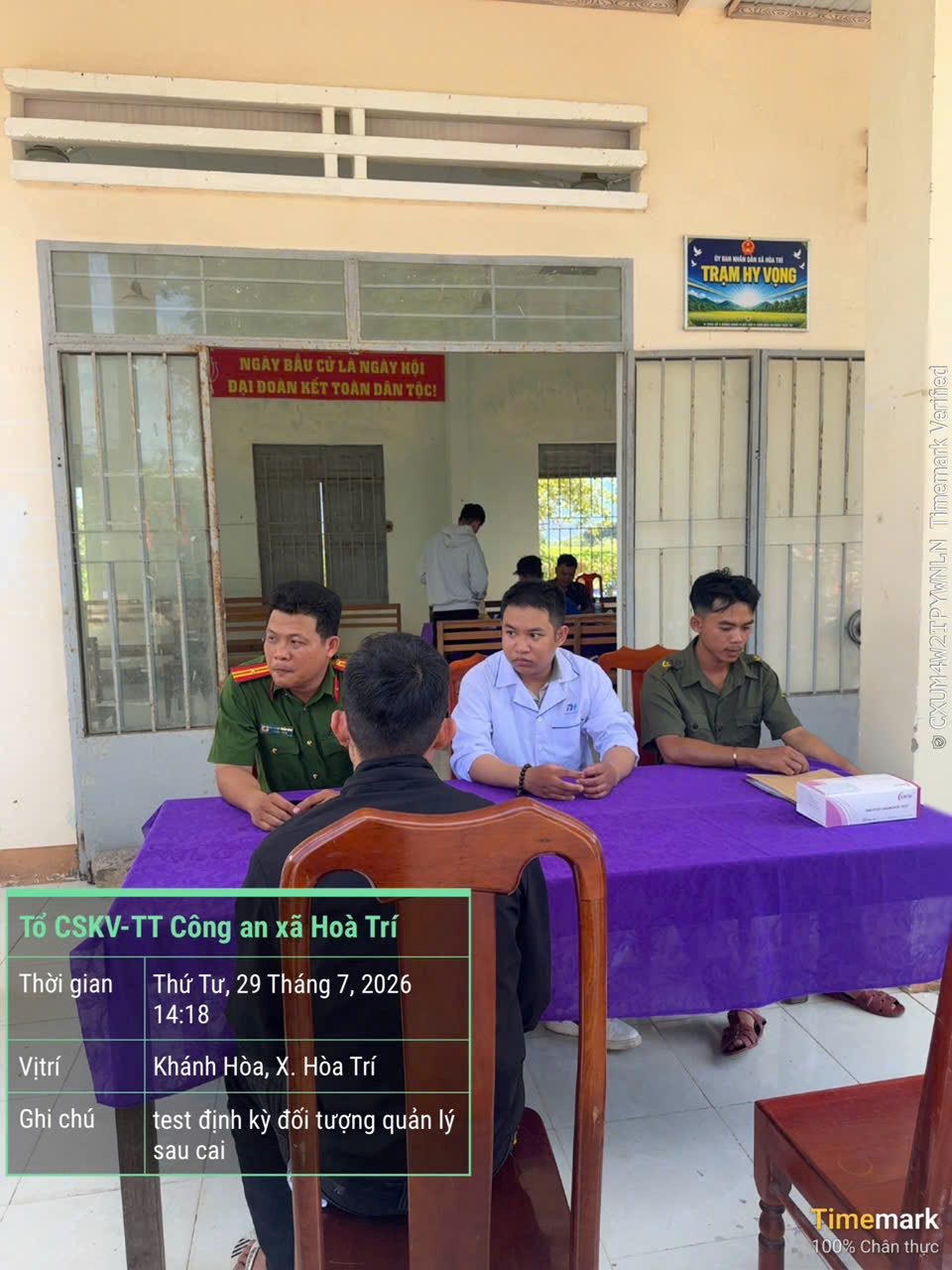 Công an xã Hòa Trí tổ chức kiểm tra định kỳ chất ma túy, tư vấn hỗ trợ người sau cai nghiện tái hòa nhập cộng đồng