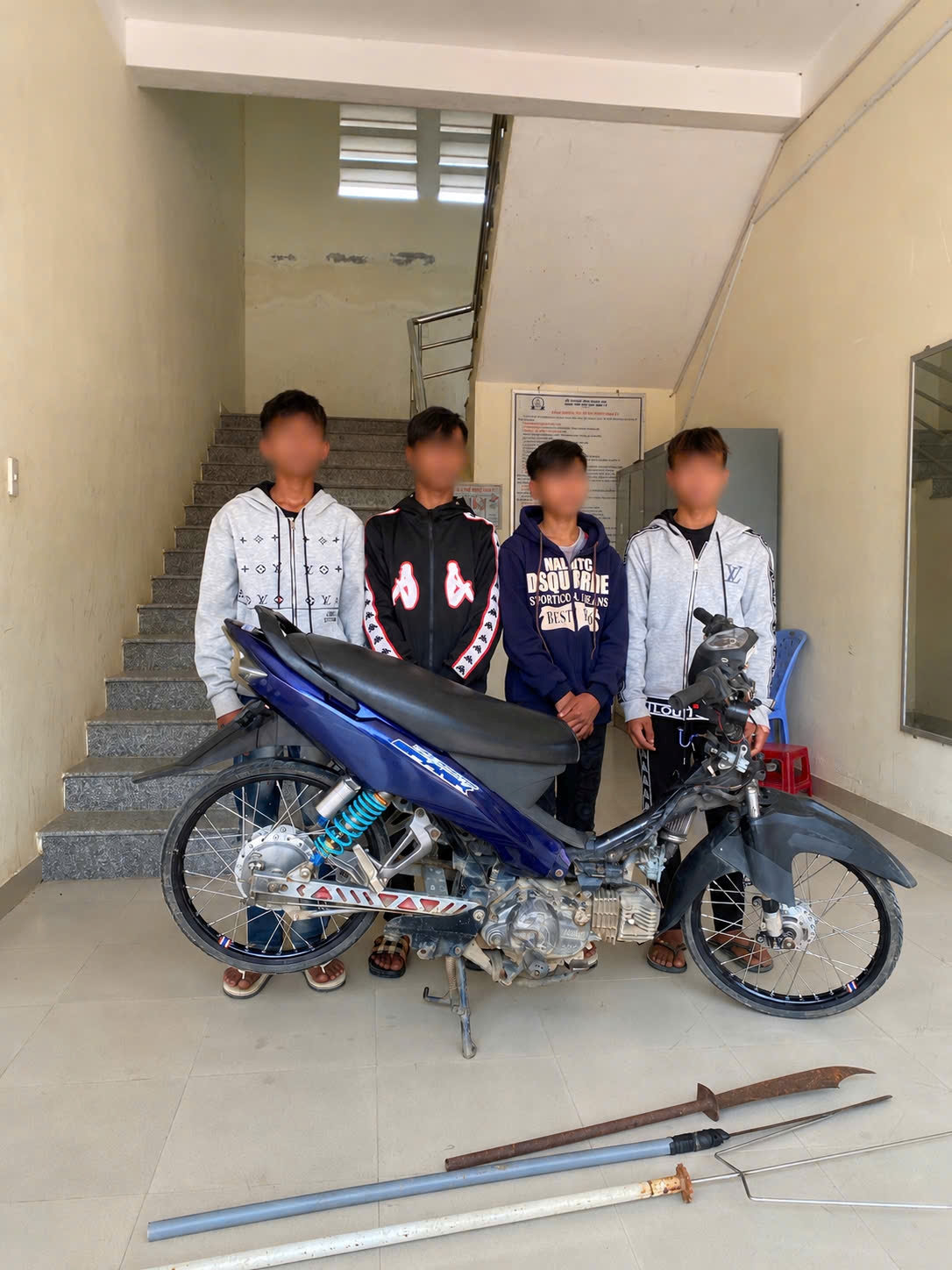 Công an xã Khánh Sơn tăng cường tuần tra, kiểm soát địa bàn, phòng ngừa thanh, thiếu niên vi phạm pháp luật