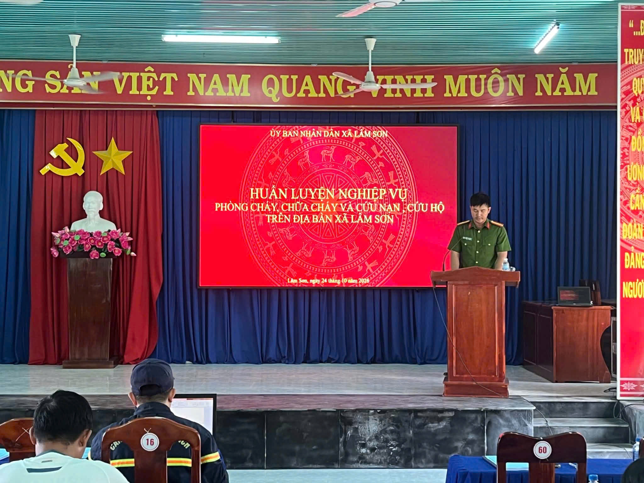 Công an xã Lâm Sơn tổ chức tập huấn công tác phòng cháy, chữa cháy và cứu nạn, cứu hộ