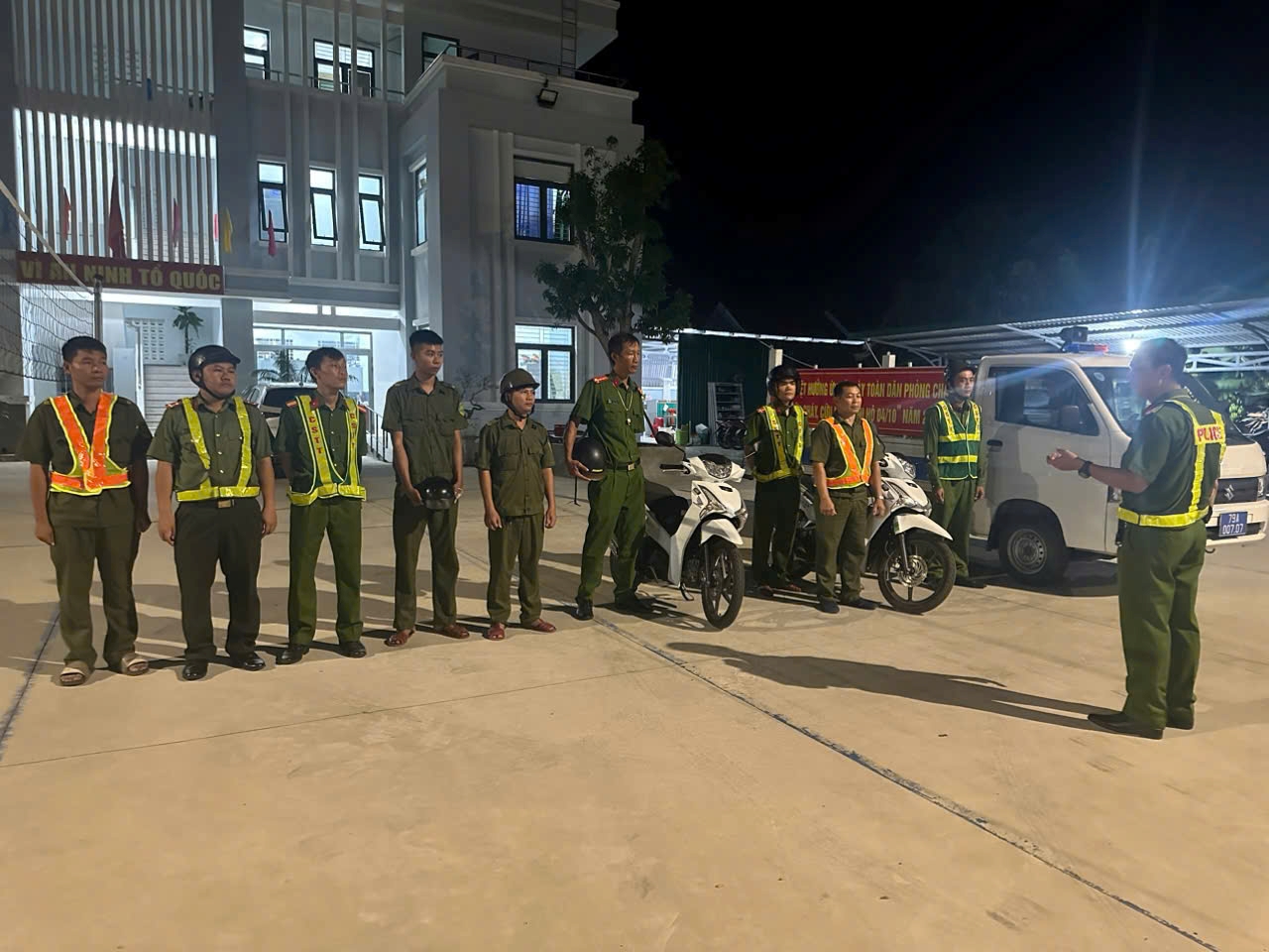 Công an xã Nam Ninh Hòa tăng cường tuần tra, bảo đảm an ninh, trật tự dịp Lễ Quốc khánh 2/9