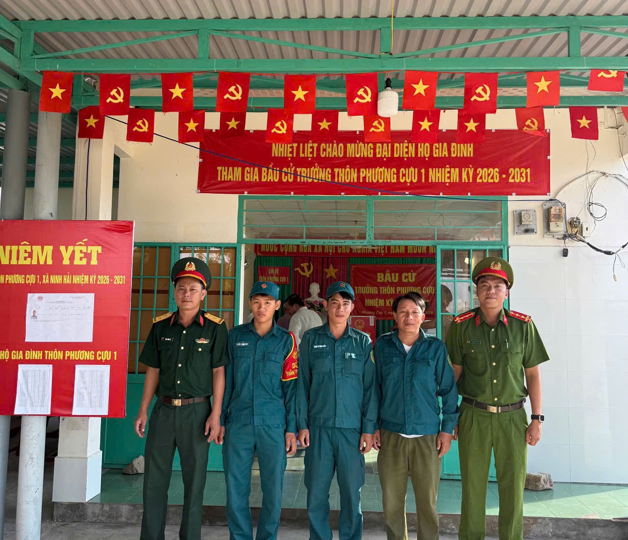 Công an xã Ninh Hải bảo vệ thành công ngày bầu cử Trưởng thôn, góp phần giữ vững an ninh, trật tự để ngày hội của Nhân dân diễn ra dân chủ, an toàn và đúng quy định