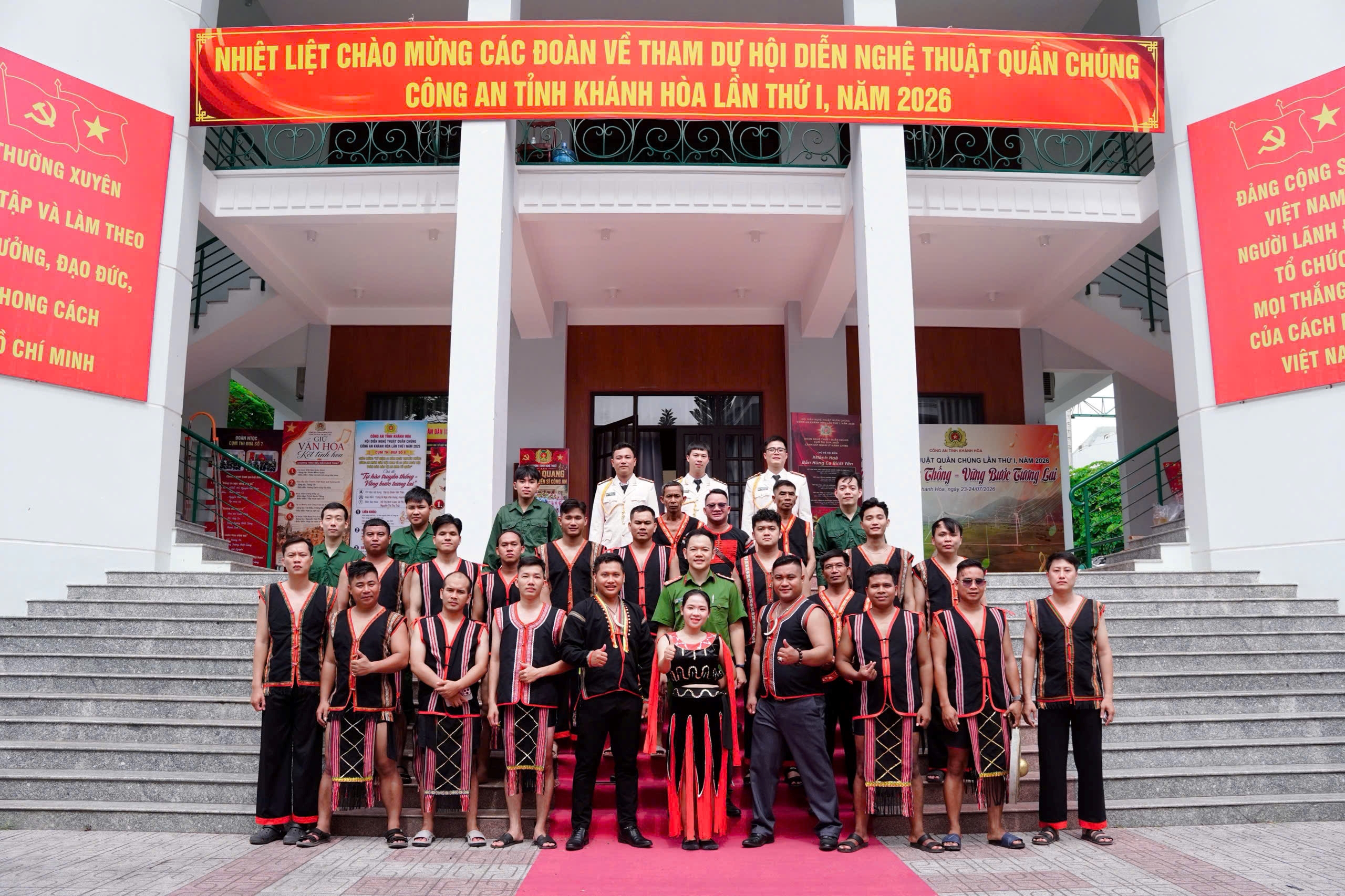 Đoàn viên thanh niên Công an xã Ninh Sơn tích cực tham gia Hội diễn Nghệ thuật quần chúng Công an Khánh Hòa lần thứ I, năm 2026
