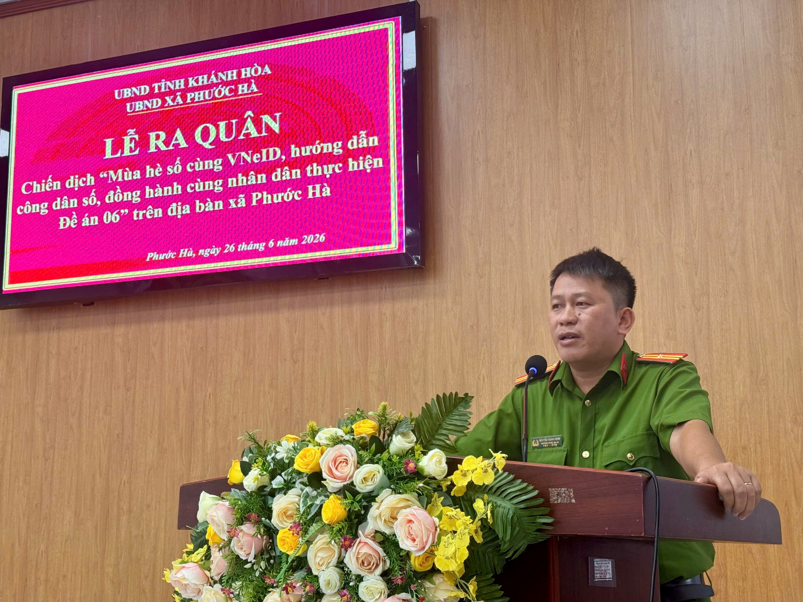 Xã Phước Hà ra quân chiến dịch “Mùa hè số cùng VNeID, hướng dẫn công dân số, đồng hành cùng Nhân dân thực hiện Đề án 06”
