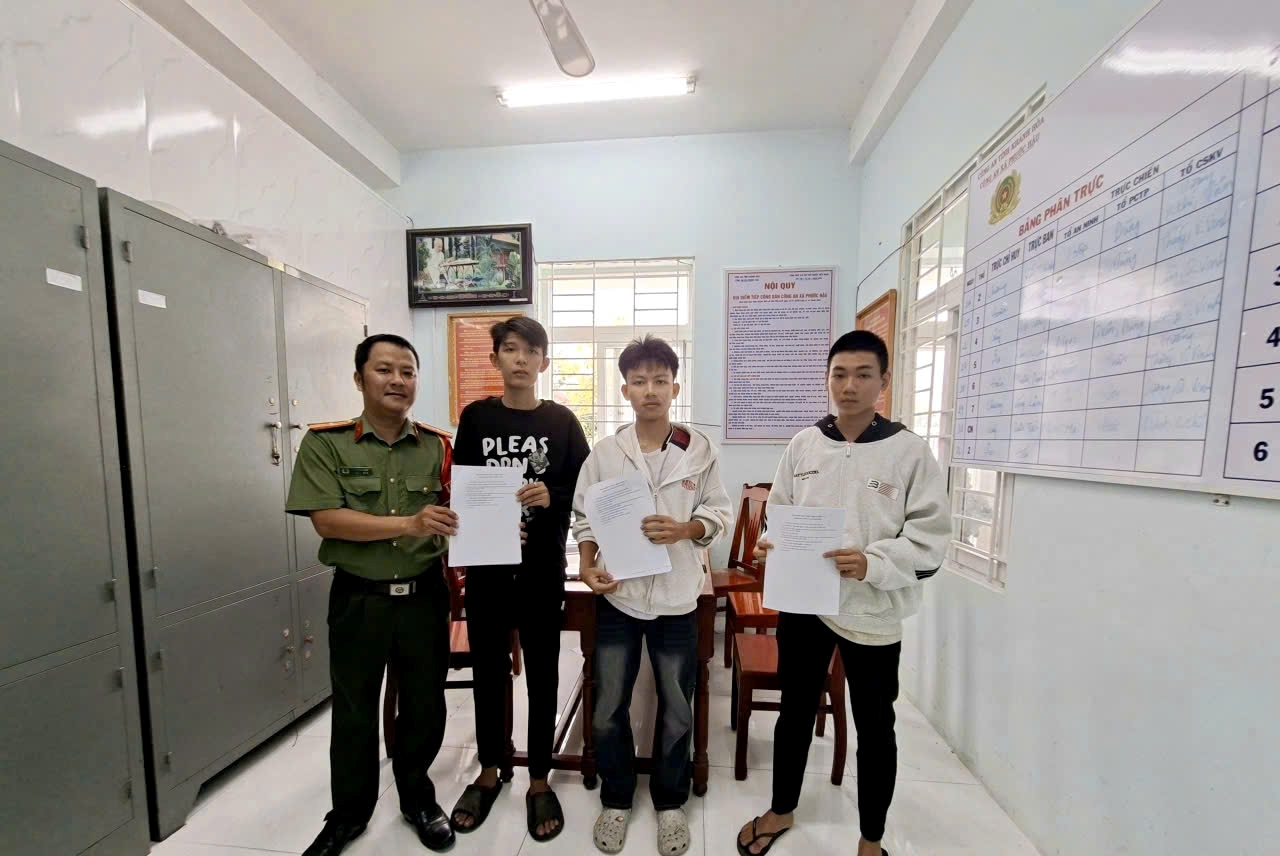 Tuổi trẻ Phước Hậu: Những lá đơn tình nguyện tham gia nghĩa vụ Công an nhân dân năm 2027