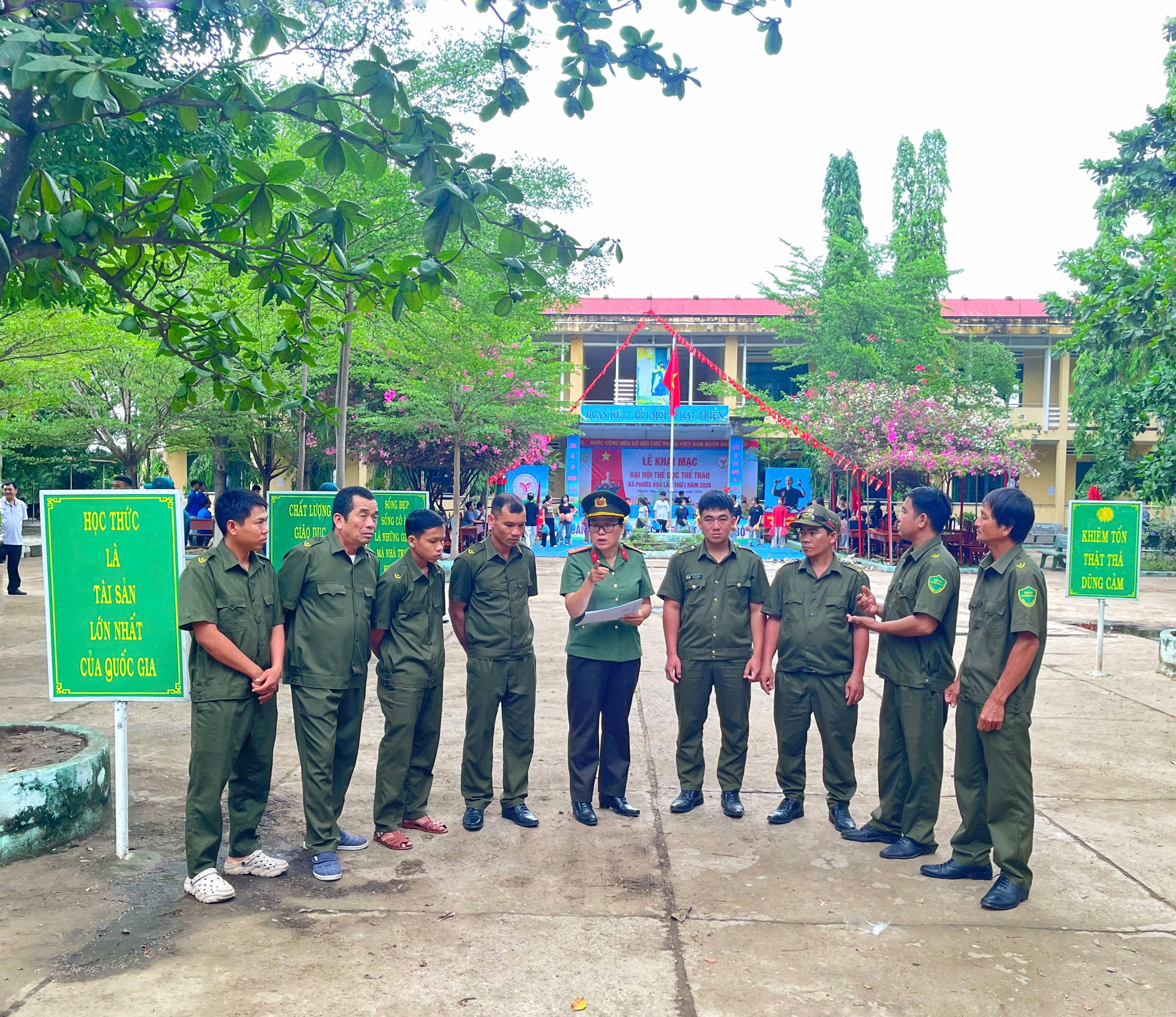Công an xã Phước Hậu: Ra quân tuần tra, đảm bảo an ninh trật tư khu vực khai mạc Đại hội thể dục thể thao