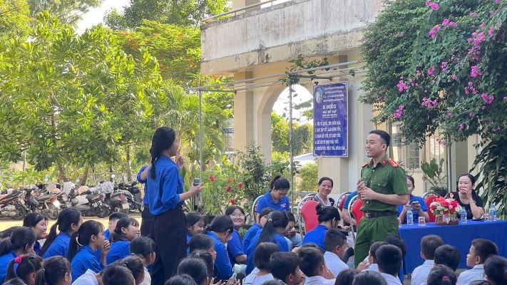 Trang bị kỹ năng phòng, chống đuối nước, tai nạn thương tích và an toàn giao thông cho trẻ em