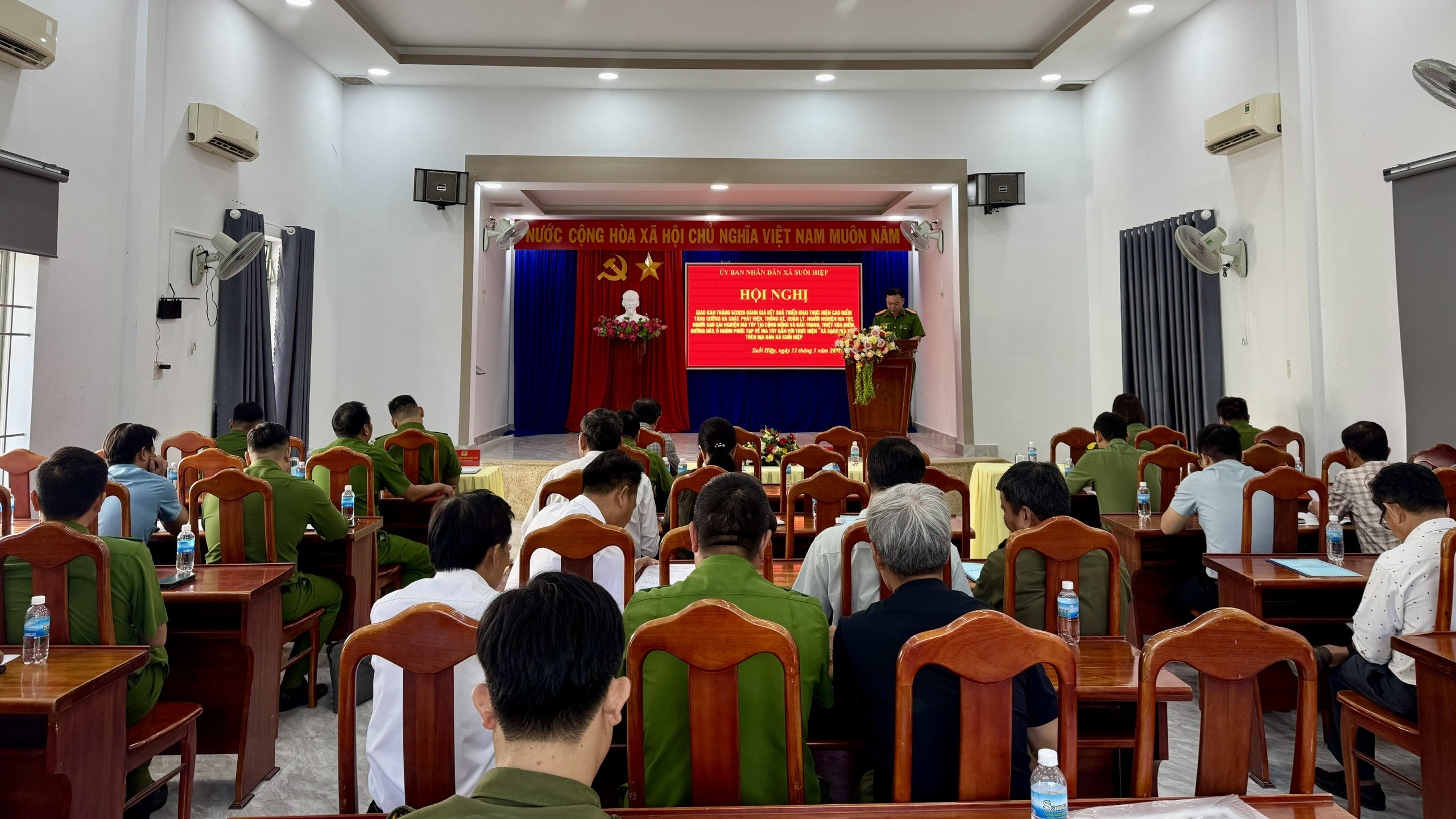 UBND xã Suối Hiệp tổ chức Hội nghị giao ban tháng 5/2026 về công tác phòng, chống ma túy