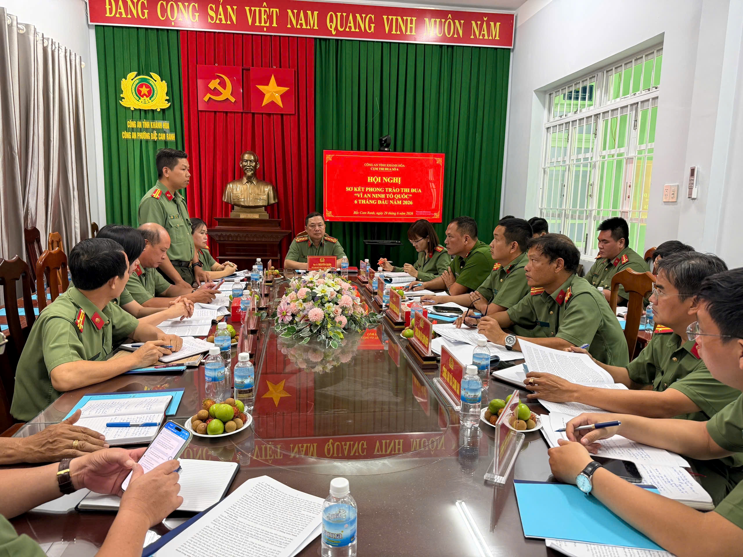 Cụm thi đua số 6 Công an tỉnh Khánh Hòa sơ kết phong trào thi đua “Vì an ninh tổ quốc” 6 tháng đầu năm 2026