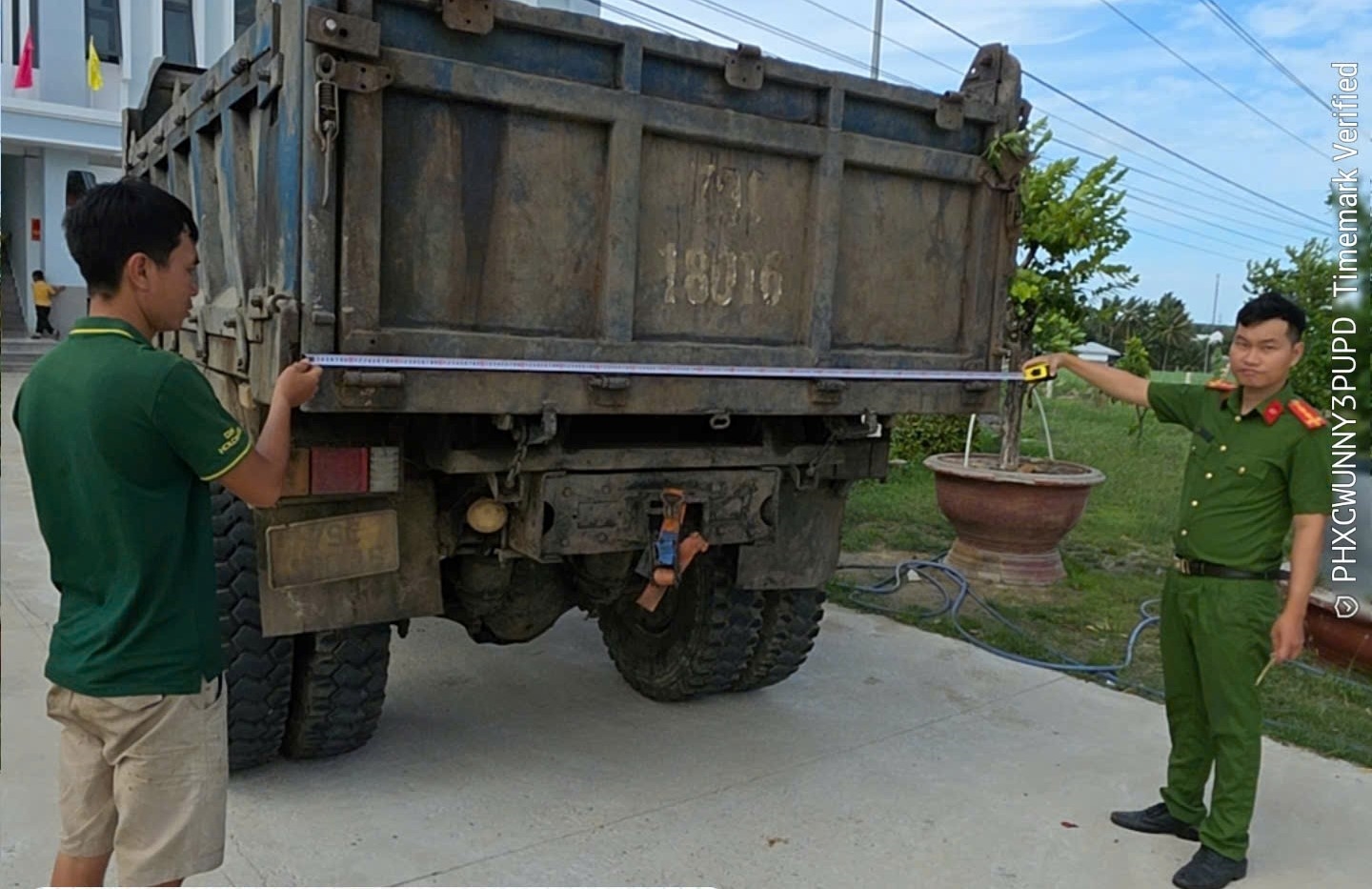 Công an xã Tây Ninh Hòa triển khai tổng kiểm tra, rà soát phương tiện giao thông trên địa bàn