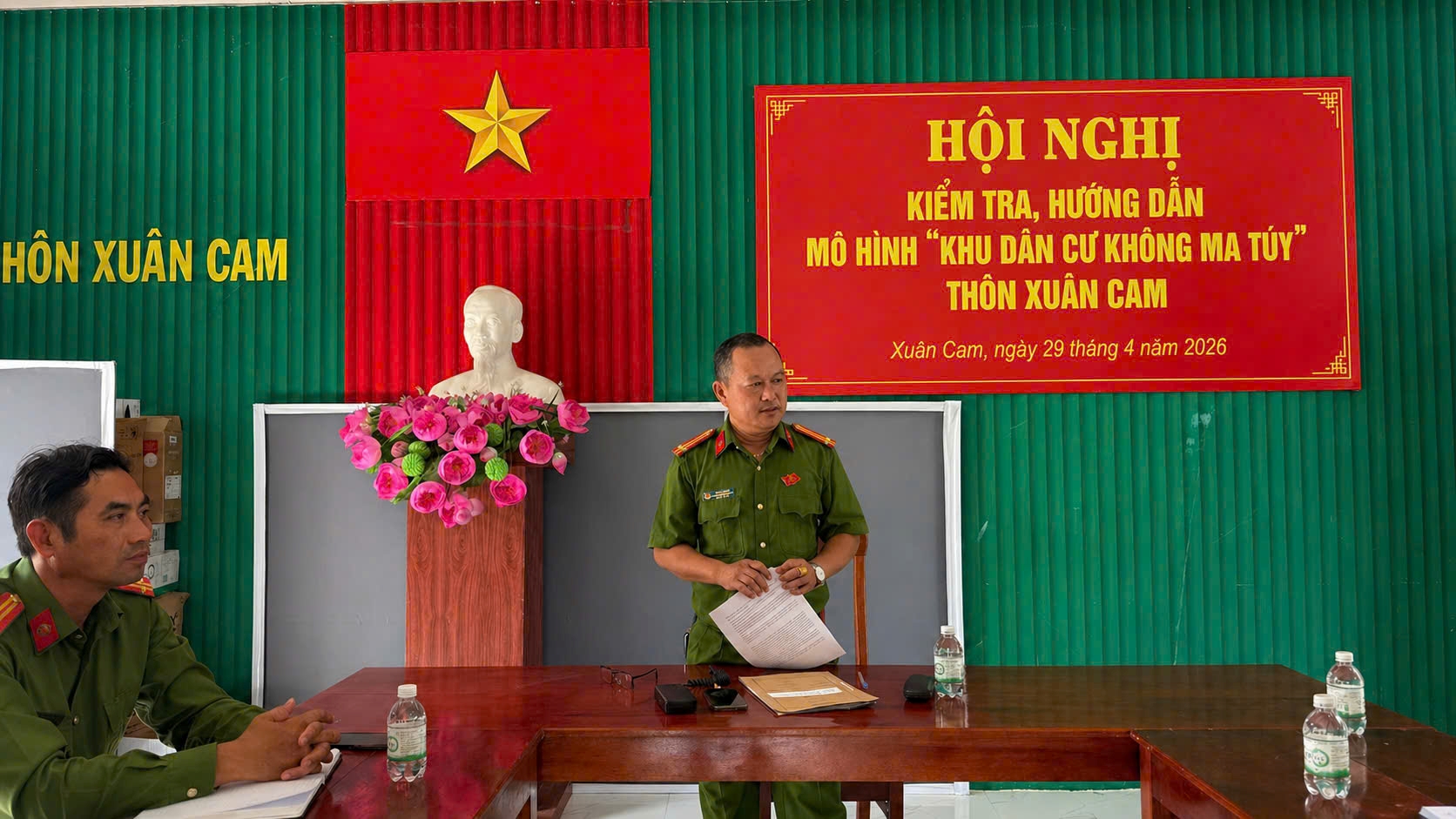Công an xã Vạn Hưng quyết liệt triển khai thực hiện mô hình “Khu dân cư không ma túy”