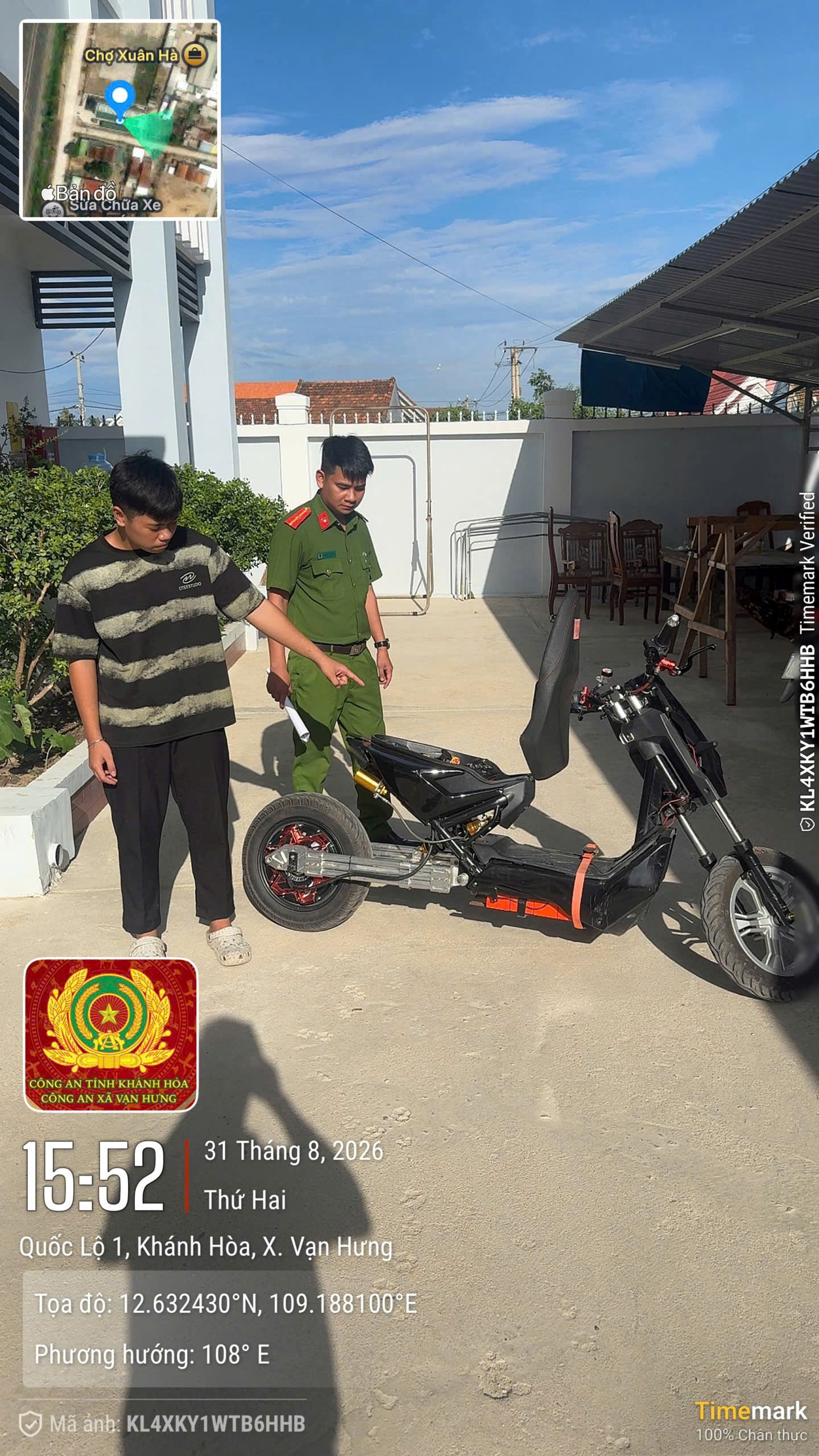 Công an xã Vạn Hưng: Cảnh báo hiểm hoạ từ xe đạp điện độ chế và không đội mũ bảo hiểm