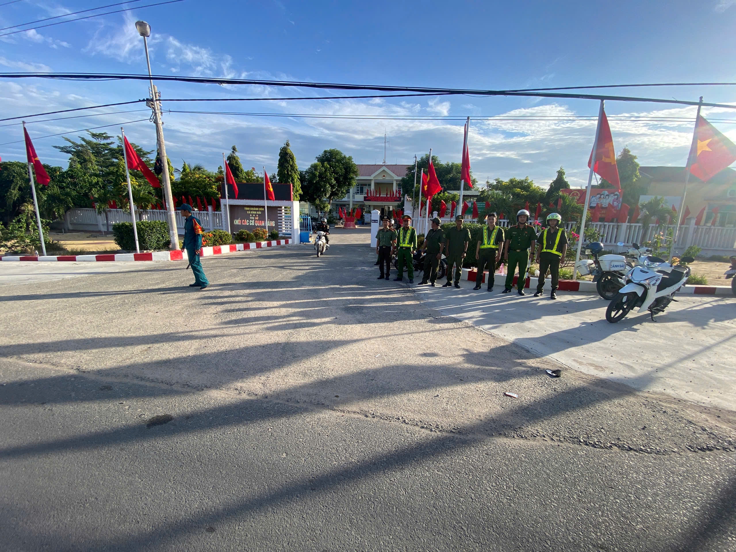 Công an xã Vĩnh Hải triển khai lực lượng đảm bảo an ninh, trật tự diễn tập năm 2026