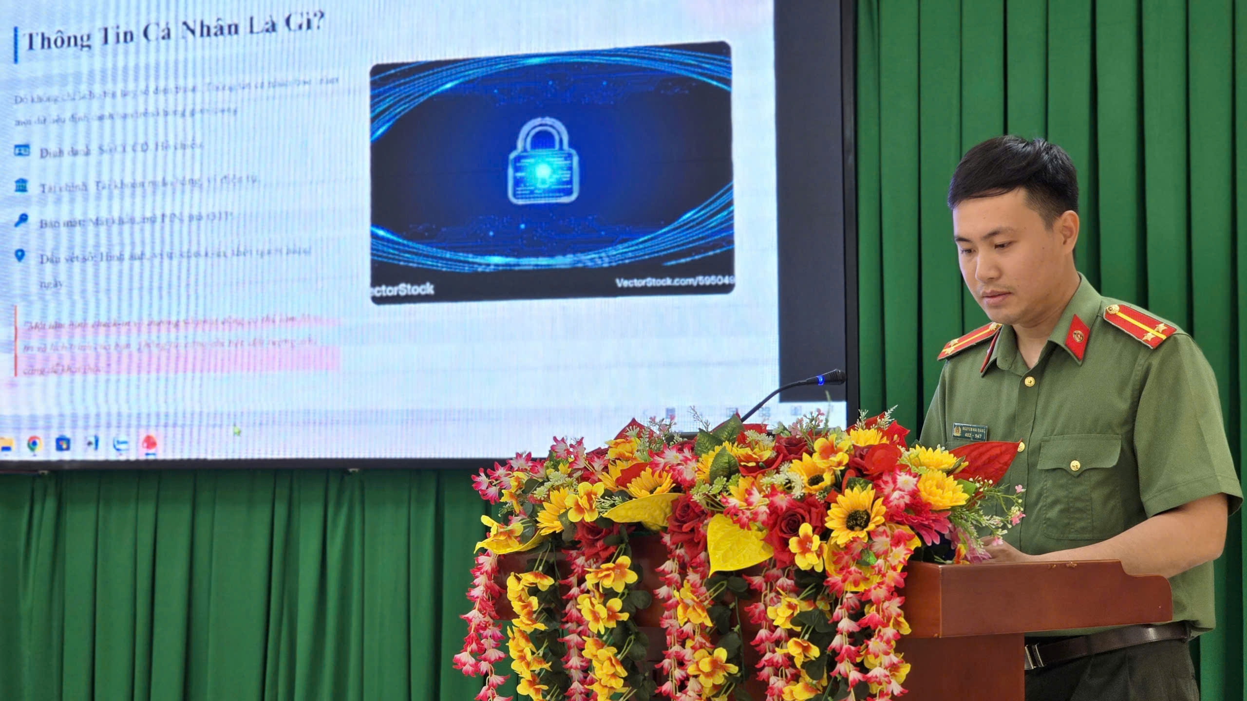 Công an xã Xuân Hải nâng cao kỹ năng nhận diện lừa đảo, bảo vệ người dân trong kỷ nguyên số