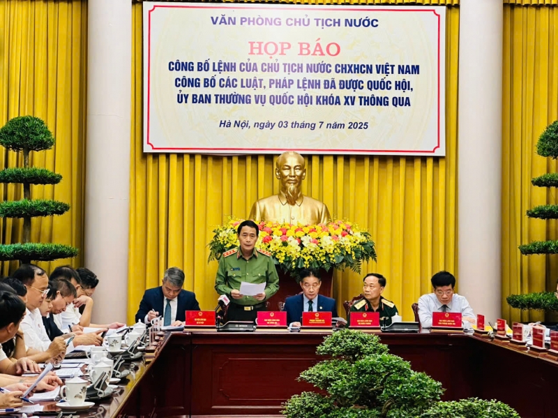 Công bố lệnh của Chủ tịch nước về 15 luật, 1 pháp lệnh vừa được thông qua