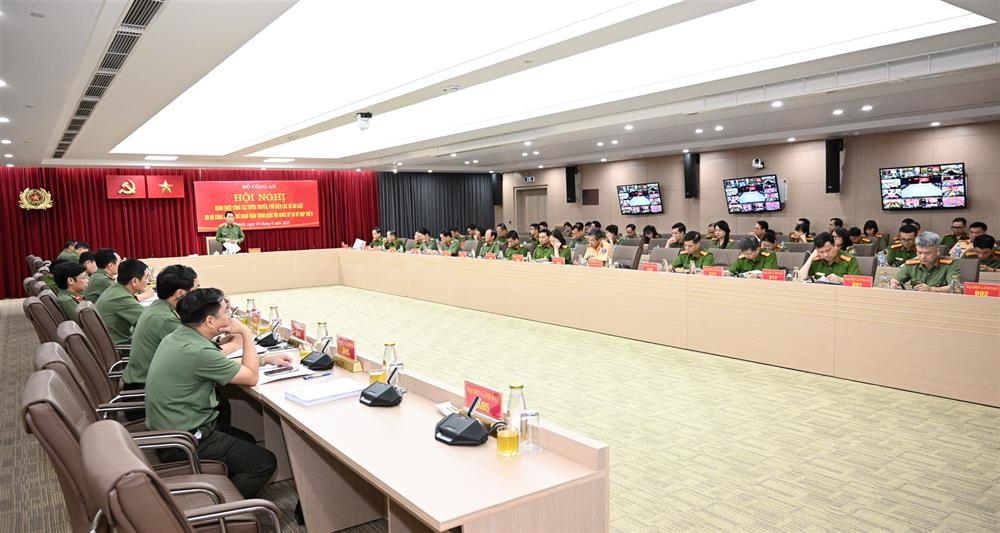 Quán triệt công tác tuyên truyền, phổ biến các dự án luật do Bộ Công an chủ trì soạn thảo trình Quốc hội khóa XV tại Kỳ họp thứ 9