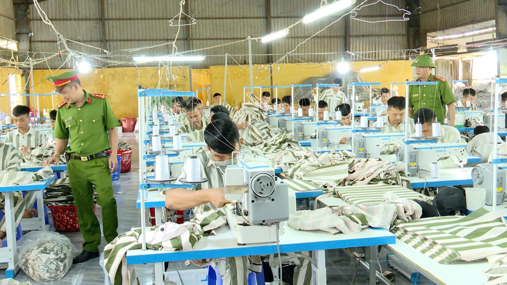 Giáo dục nghề nghiệp – Cơ hội làm lại cuộc đời