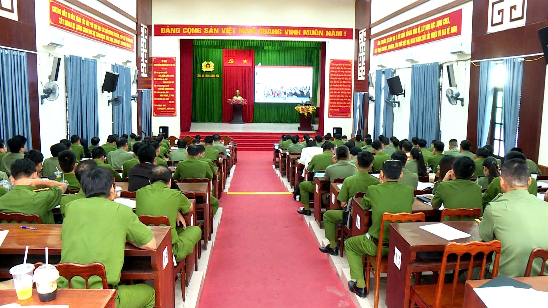 Tập huấn kỹ năng bảo đảm an toàn an ninh mạng cho cán bộ chiến s