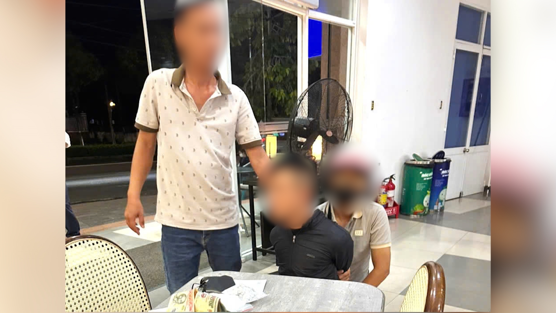 Bắt giữ đối tượng mua bán trái phép số lượng lớn ma túy