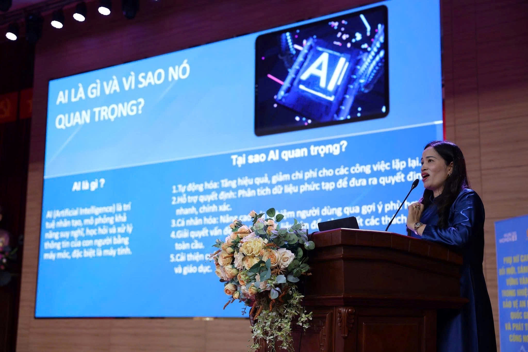 Lễ phát động cuộc thi tìm hiểu “ Chương trình hành động quốc gia về phụ nữ, hoà bình và an ninh” giai đoạn 2024-2030 trong CAND  và tập huấn Phụ nữ CAND với AI