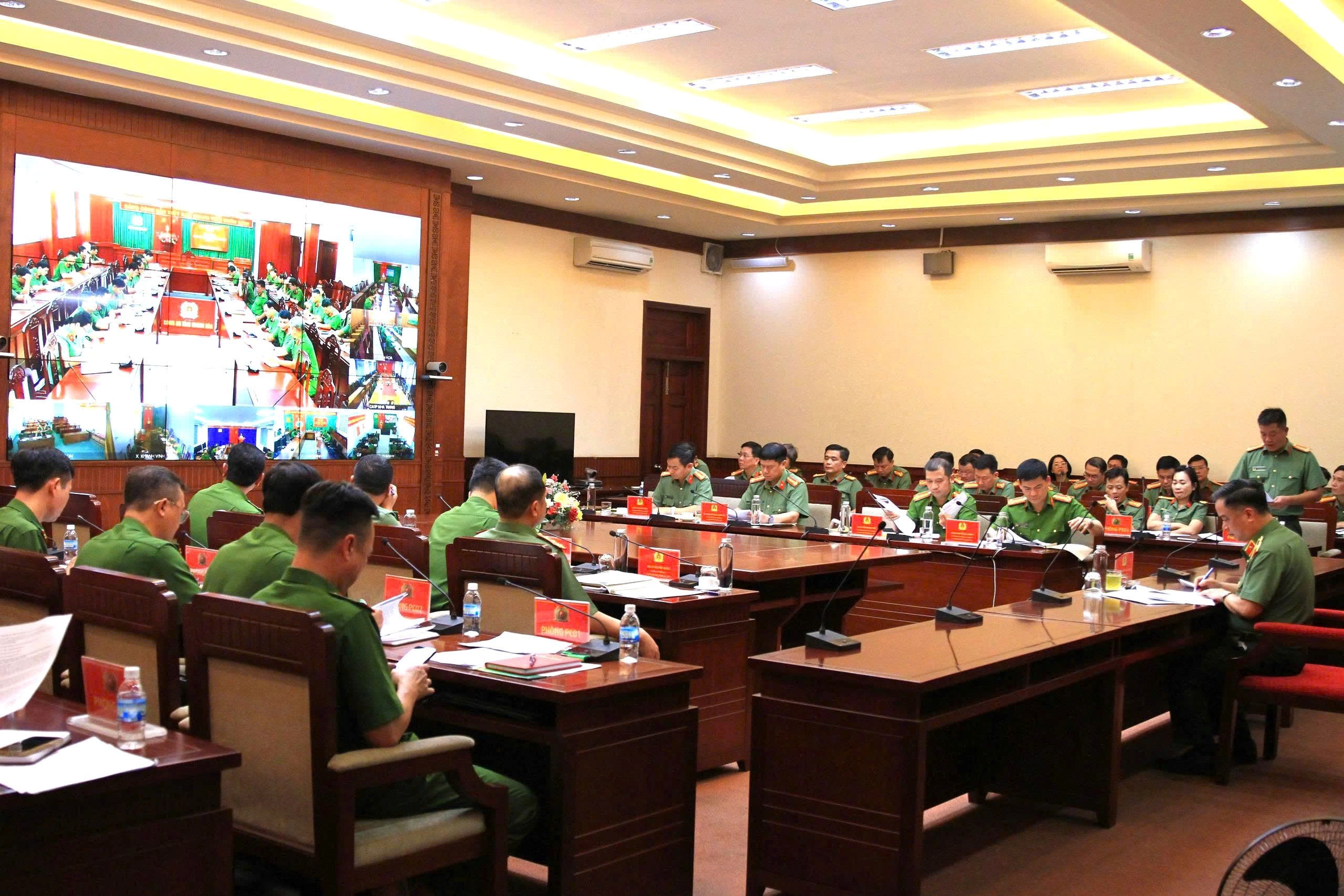 Hội nghị giao ban công tác Công an tháng 8/2025