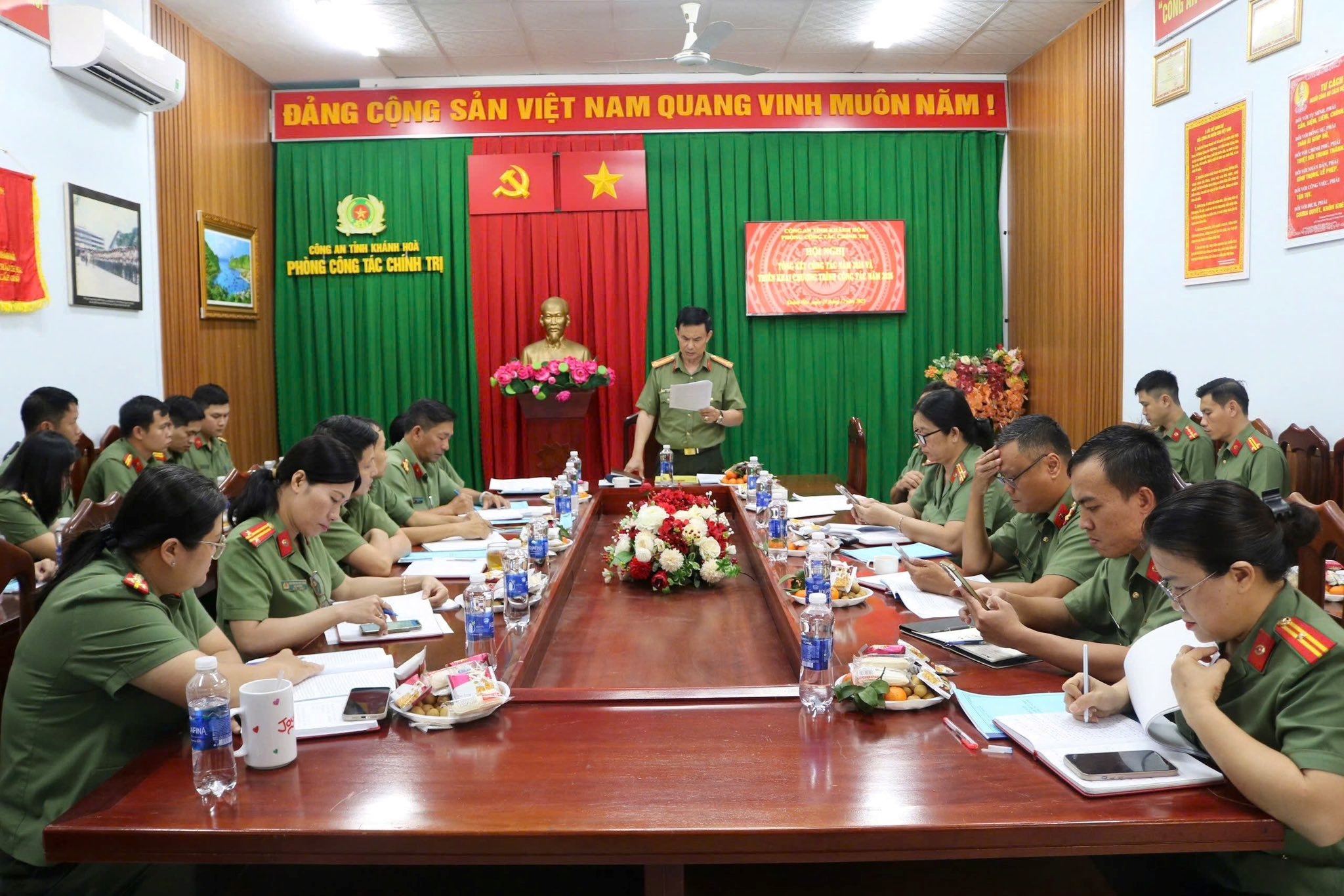 Phòng Công tác chính trị: tổng kết công tác năm 2025 và triển khai chương trình công tác năm 2026