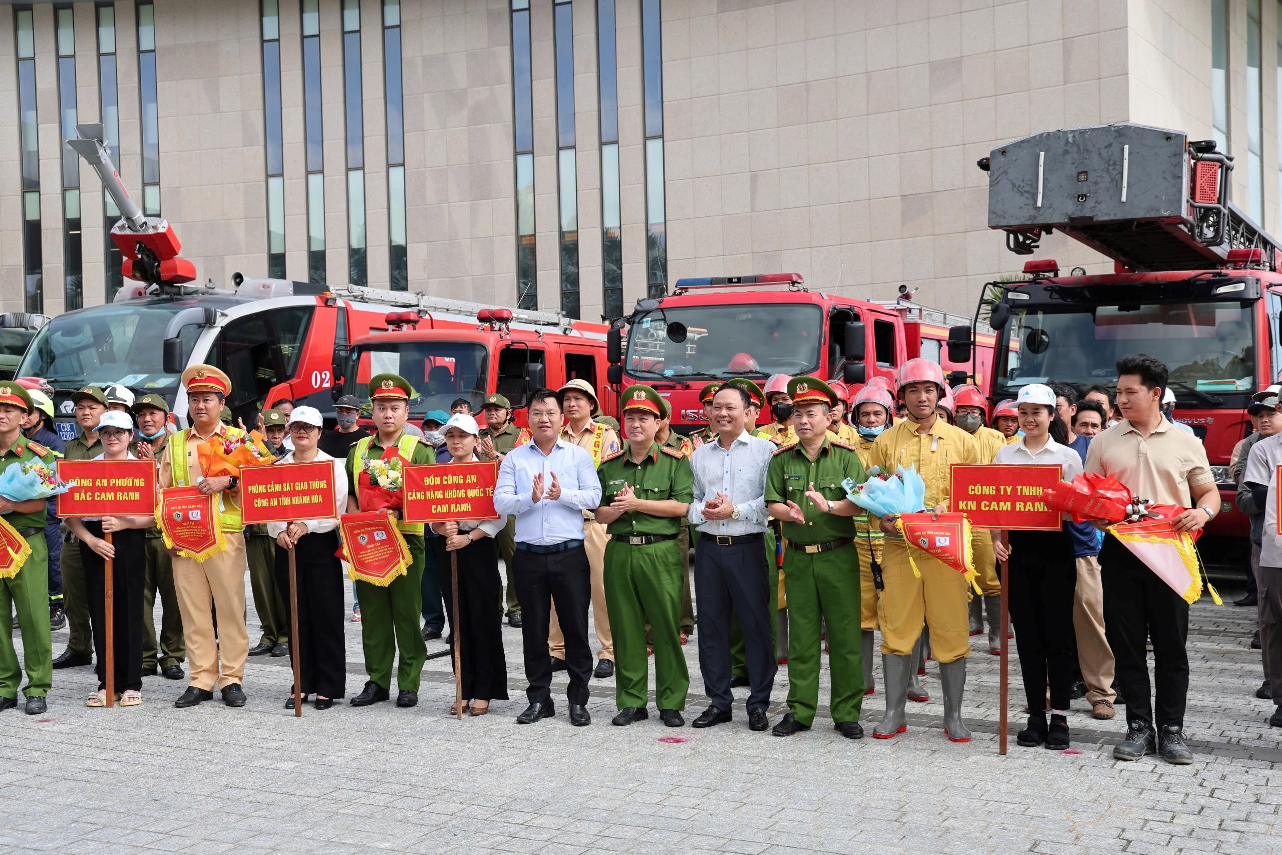 Thực tập phương án PCCC và CNCH tại khu nghỉ dưỡng Wyndham Grand