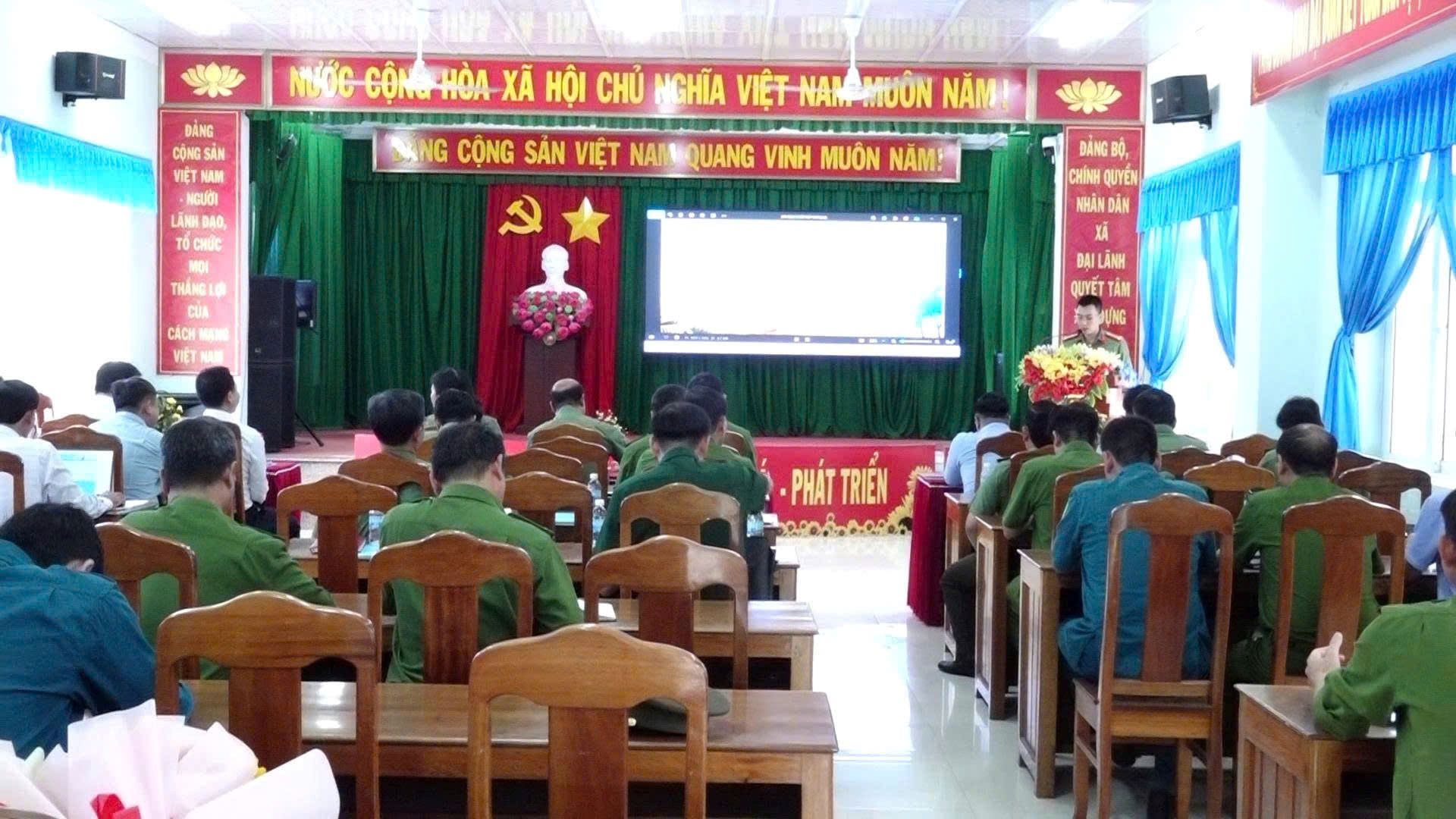 Ký kết Quy chế phối hợp trong công tác đảm bảo an ninh trật tự khu vực giáp ranh