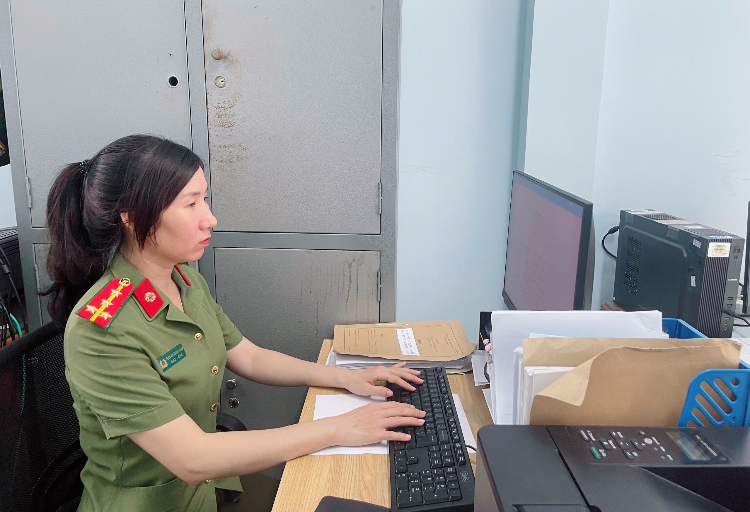Phòng An ninh đối ngoại Công an tỉnh Khánh Hòa hướng ứng Ngày Chuyển đổi số quốc gia 10/10