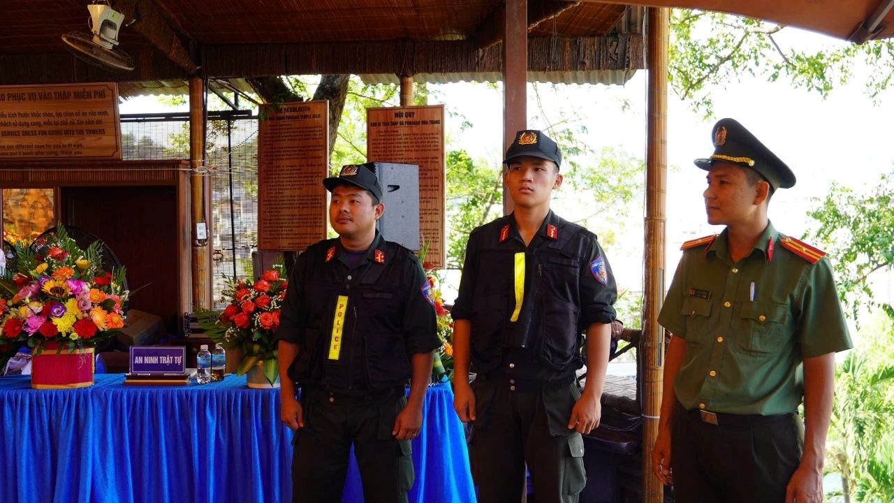 Đảm bảo an ninh, trật tự cho người dân, du khách và các đoàn hành hương về tham dự Lễ hội Tháp Bà Ponagar năm 2026
