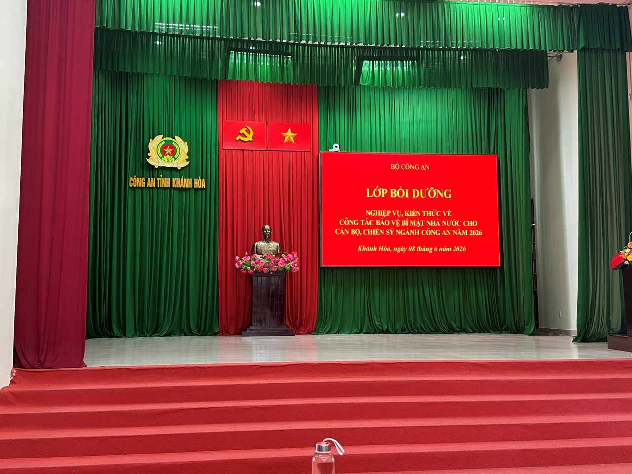 Hơn 500 cán bộ, chiến sỹ Công an tỉnh Khánh Hòa tham gia Lớp bồi dưỡng nghiệp vụ, kiến thức về công tác bảo vệ bí mật nhà nước năm 2026