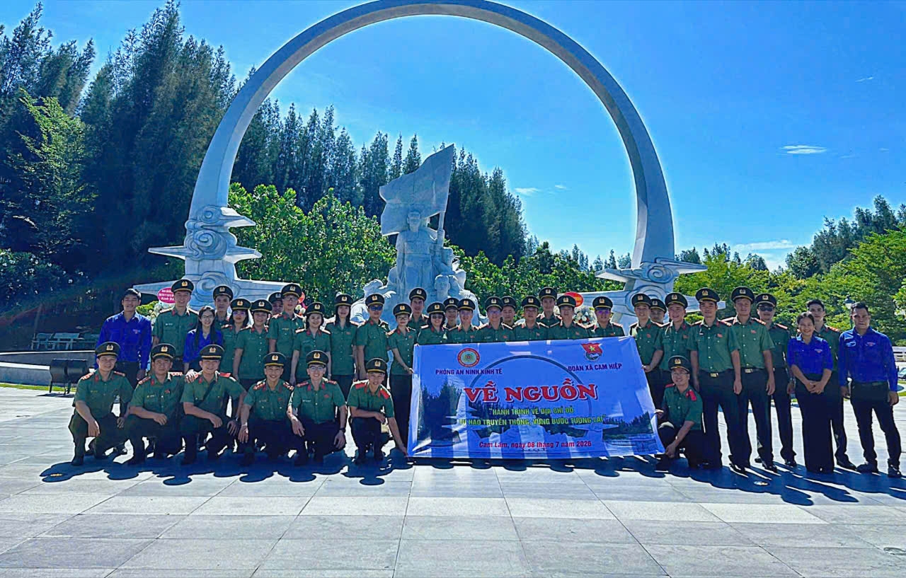 Phòng An ninh kinh tế tổ chức các hoạt động hưởng ứng kỷ niệm 80 năm Ngày truyền thống lực lượng An ninh nhân dân
