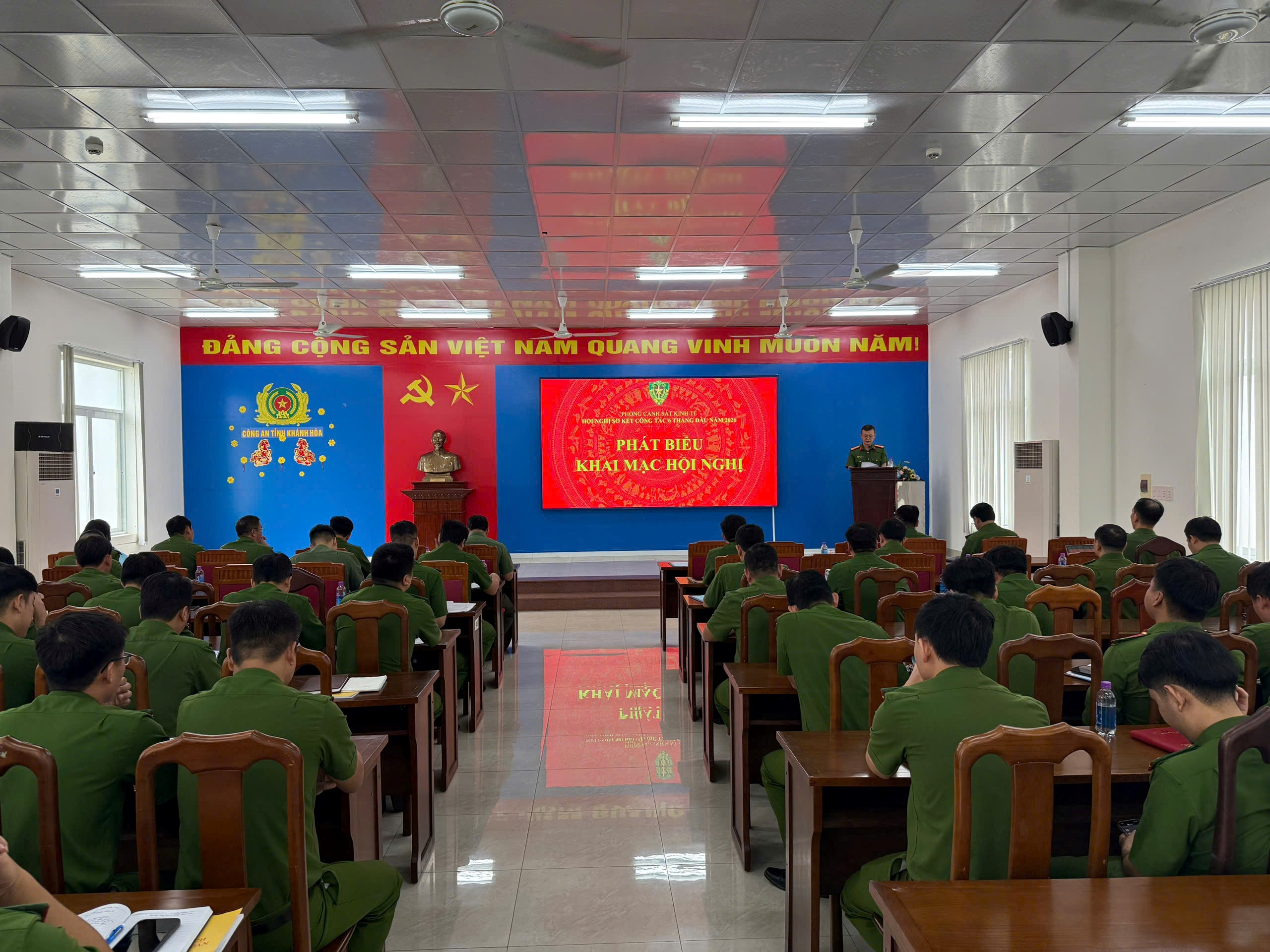Phòng Cảnh sát kinh tế - Công an tỉnh Khánh Hòa sơ kết công tác 6 tháng đầu năm 2026