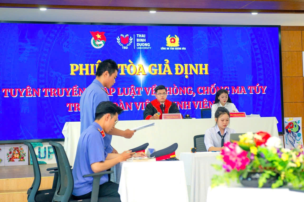 Phòng Cảnh sát điều tra tội phạm về ma túy, Công an tỉnh Khánh Hòa phối hợp tổ chức phiên tòa giả định tại Trường Đại học Thái Bình Dương